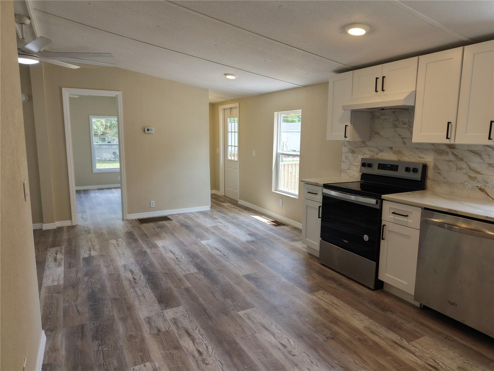 18577 Everett Rd Property Photo 9