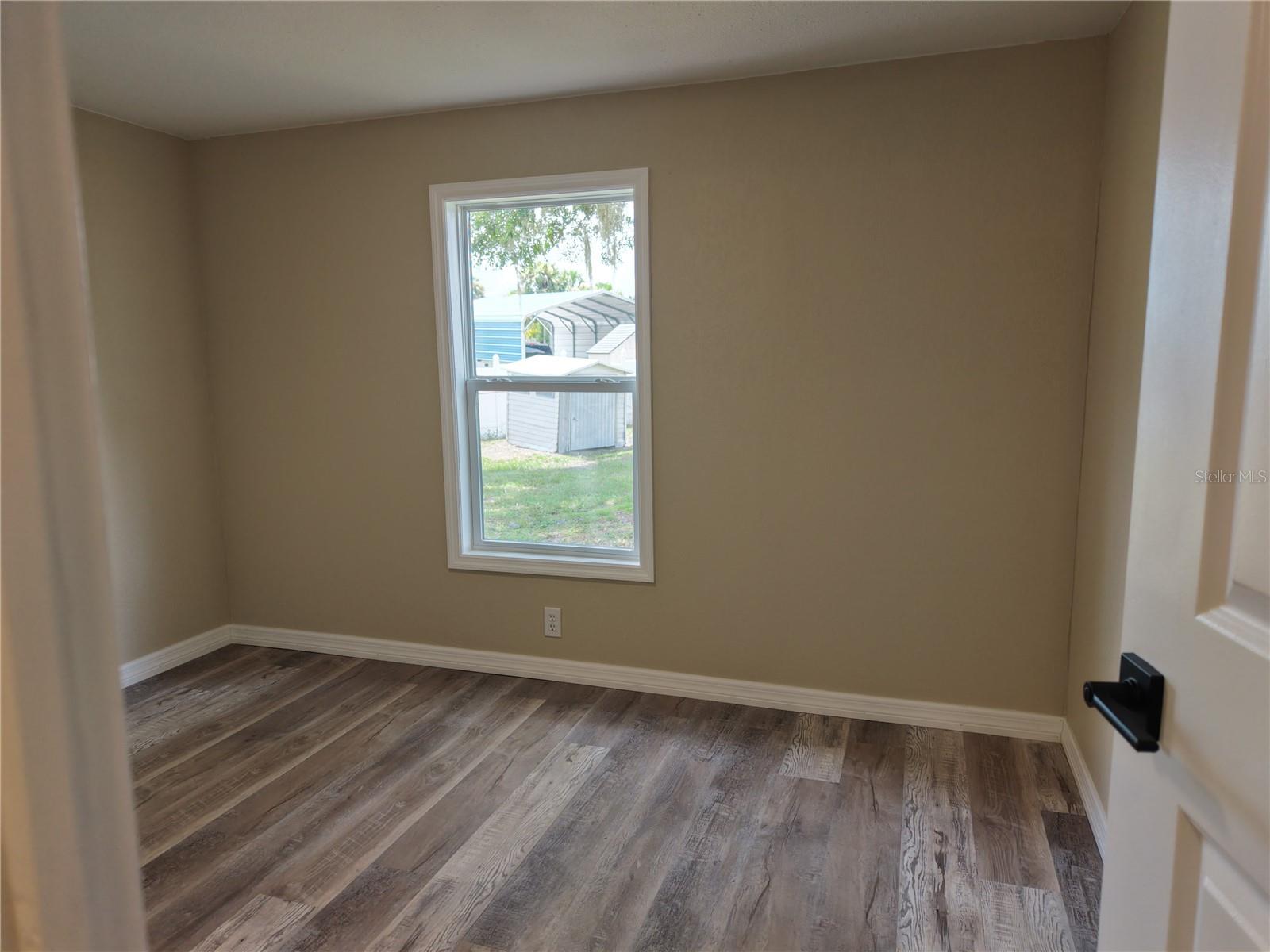 18577 Everett Rd Property Photo 17