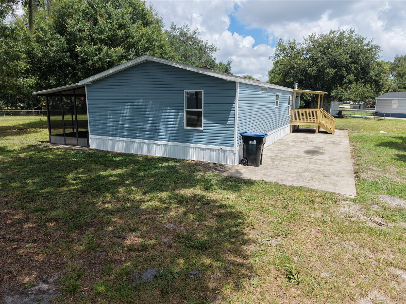 18577 Everett Rd Property Photo 32