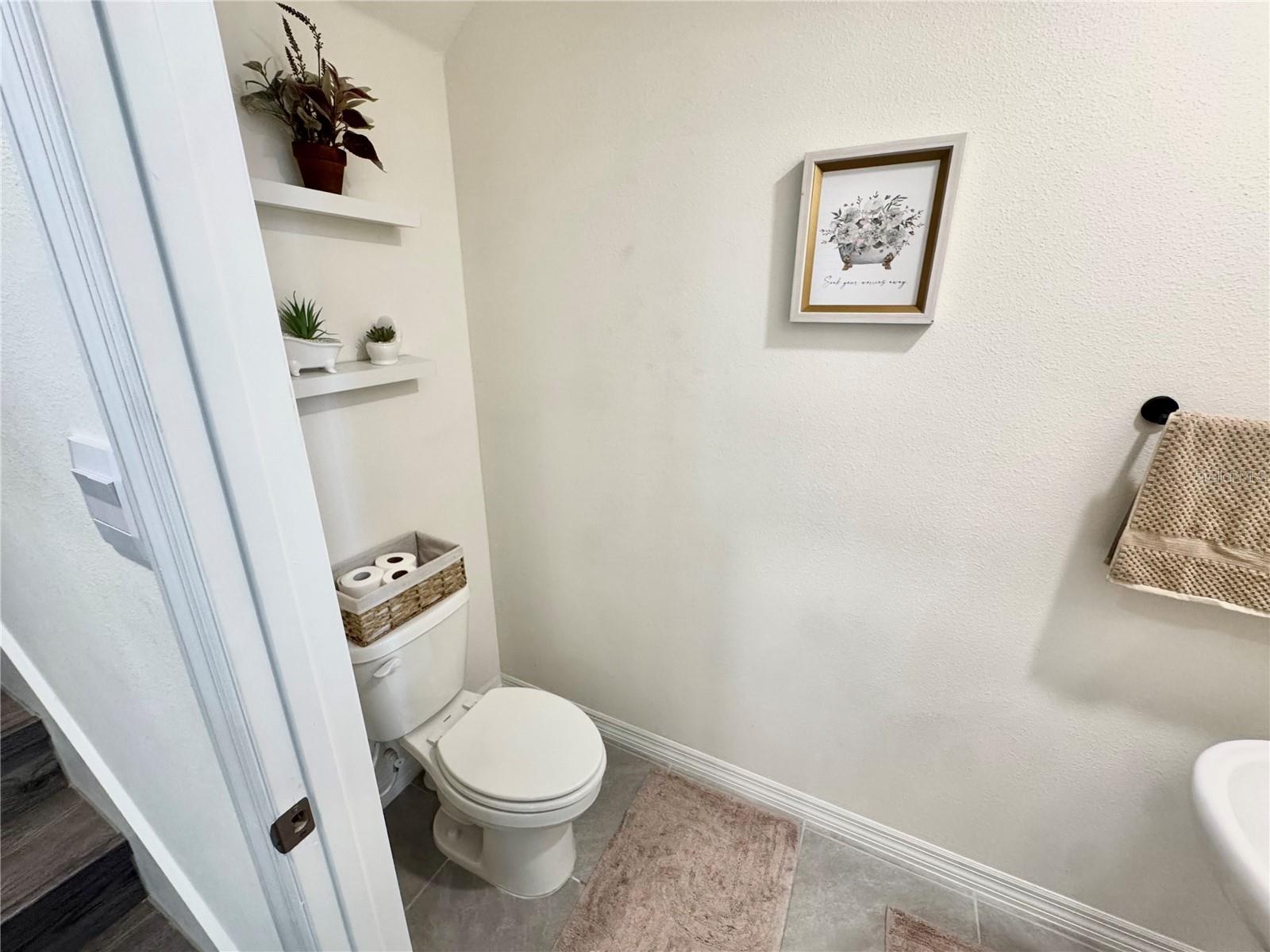 5653 Brosnan Rd Property Photo 9