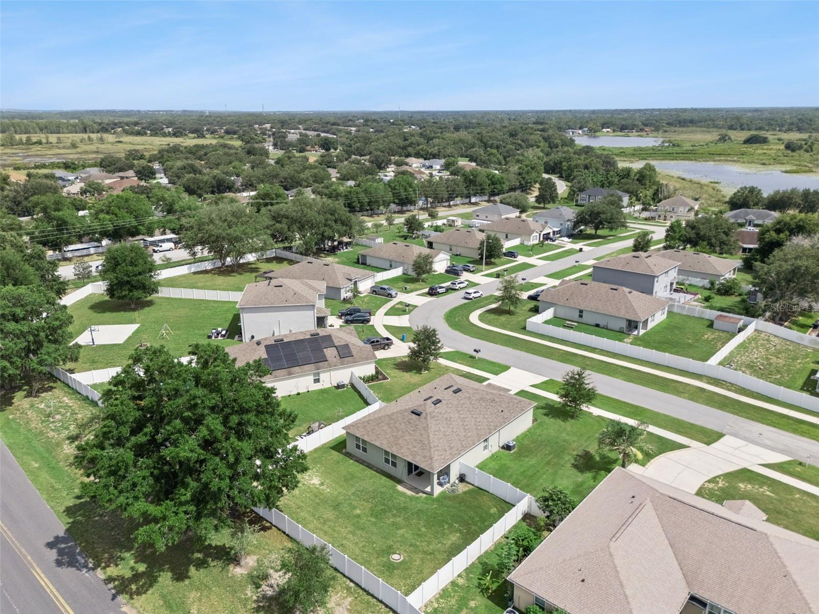 1869 Sunset Ridge Dr Property Photo 33