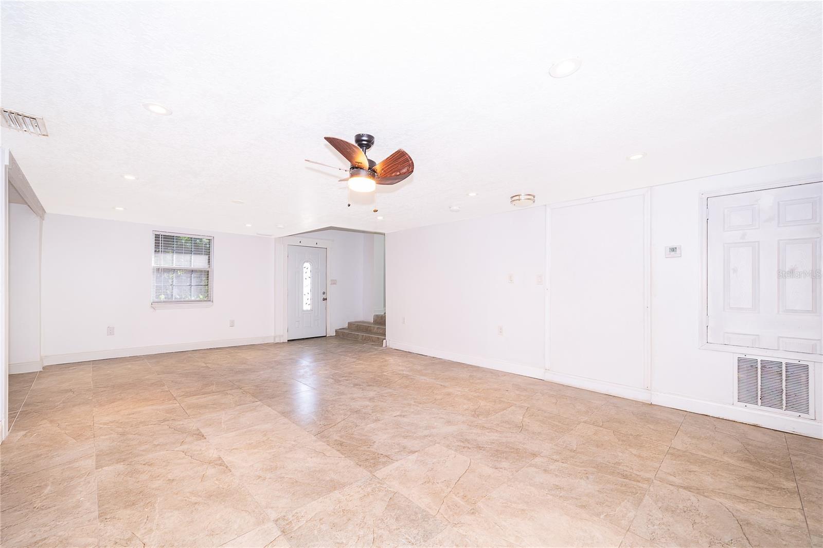 324 Seminola Blvd Property Photo 19