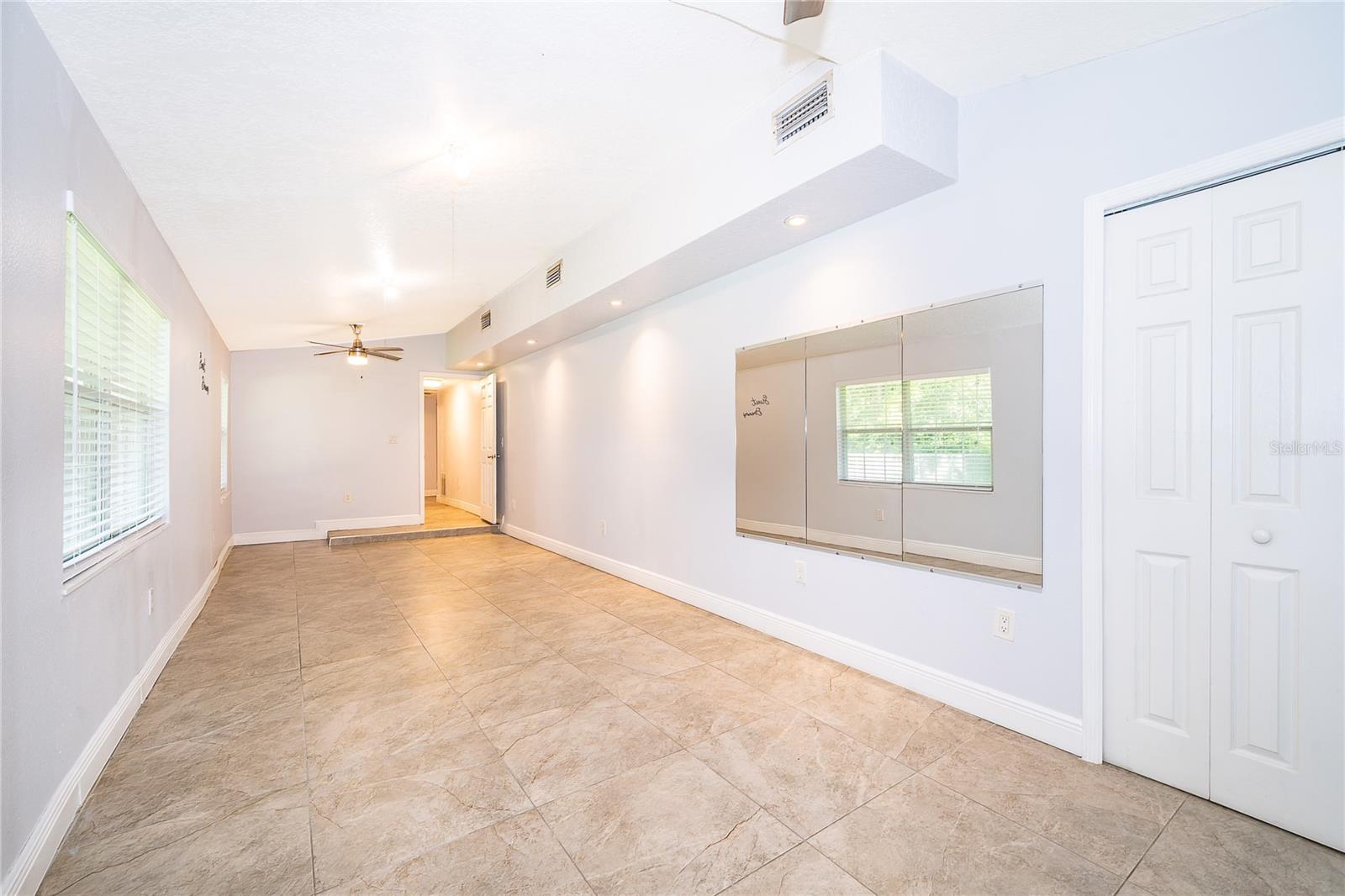 324 Seminola Blvd Property Photo 25