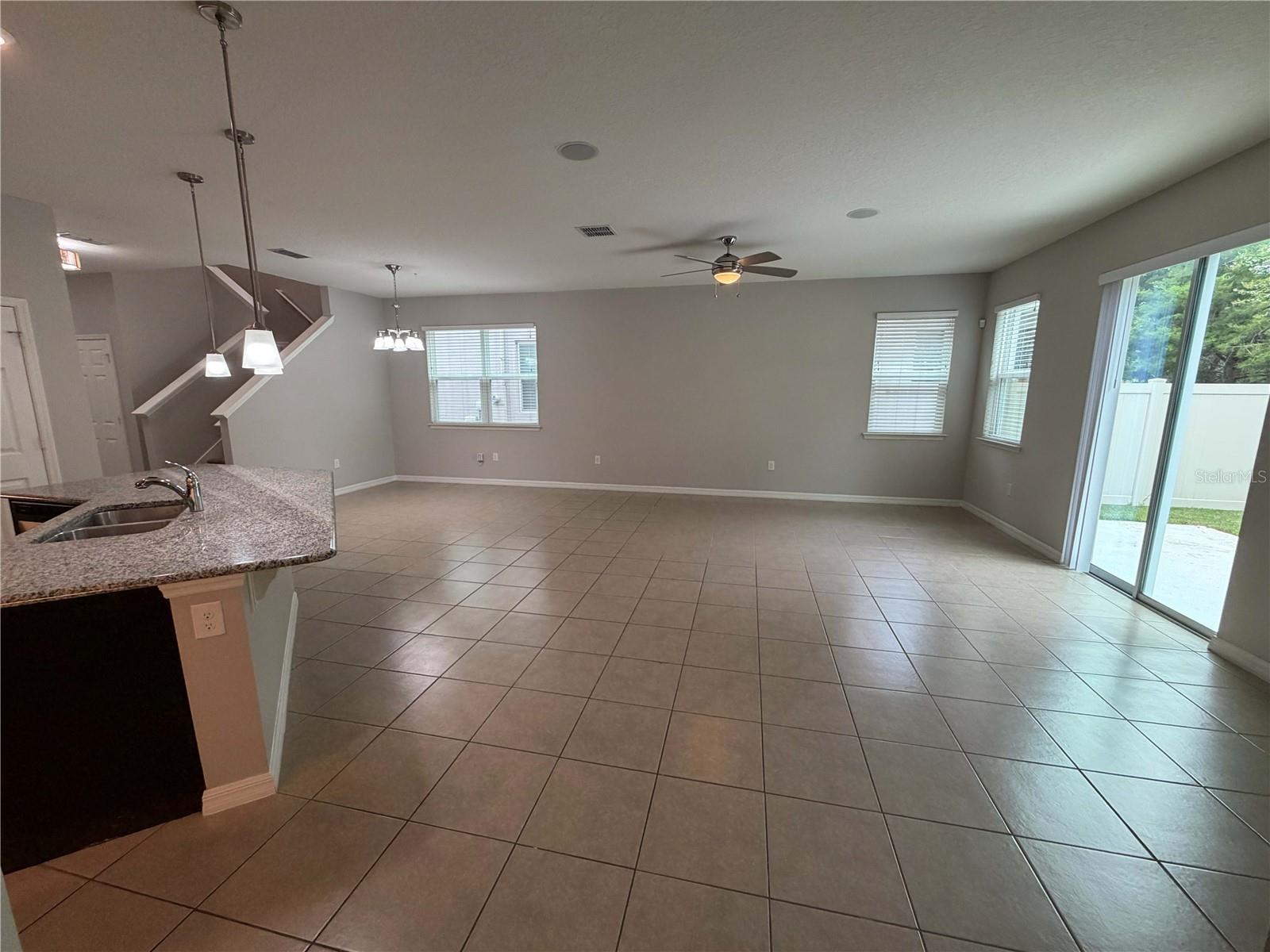 476 Bottlebrush Loop Property Photo 13