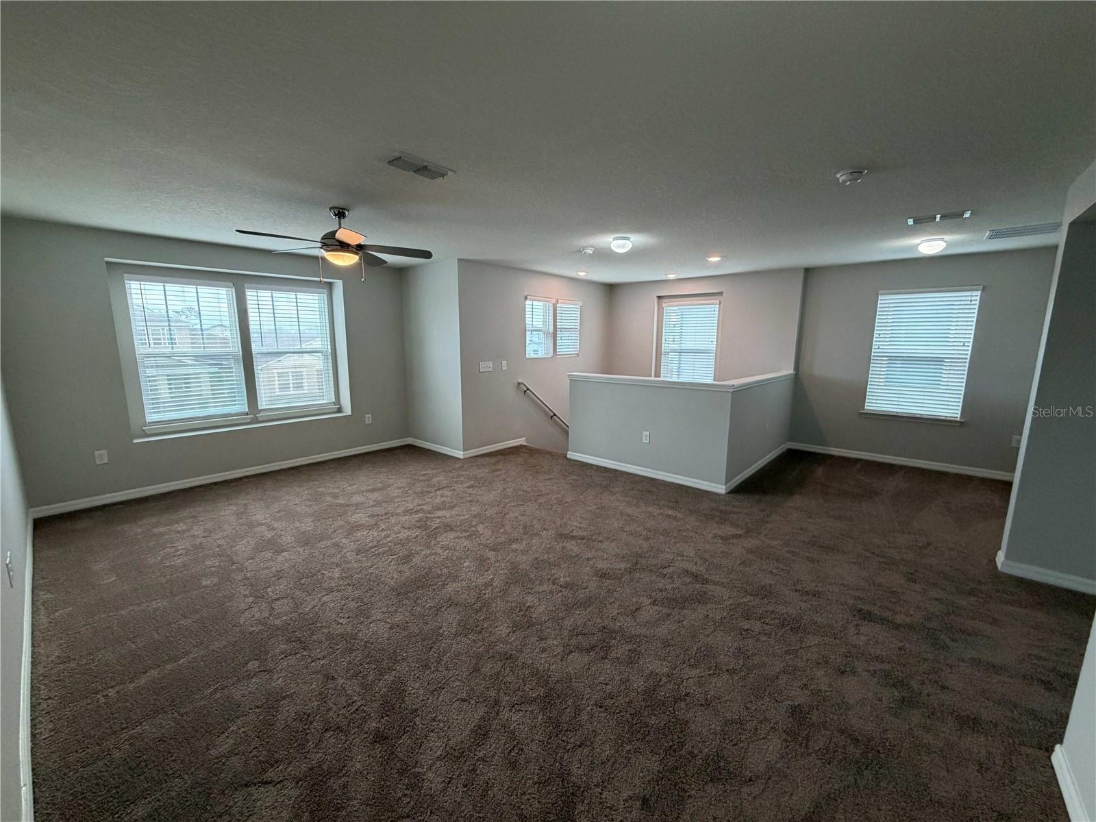 476 Bottlebrush Loop Property Photo 17