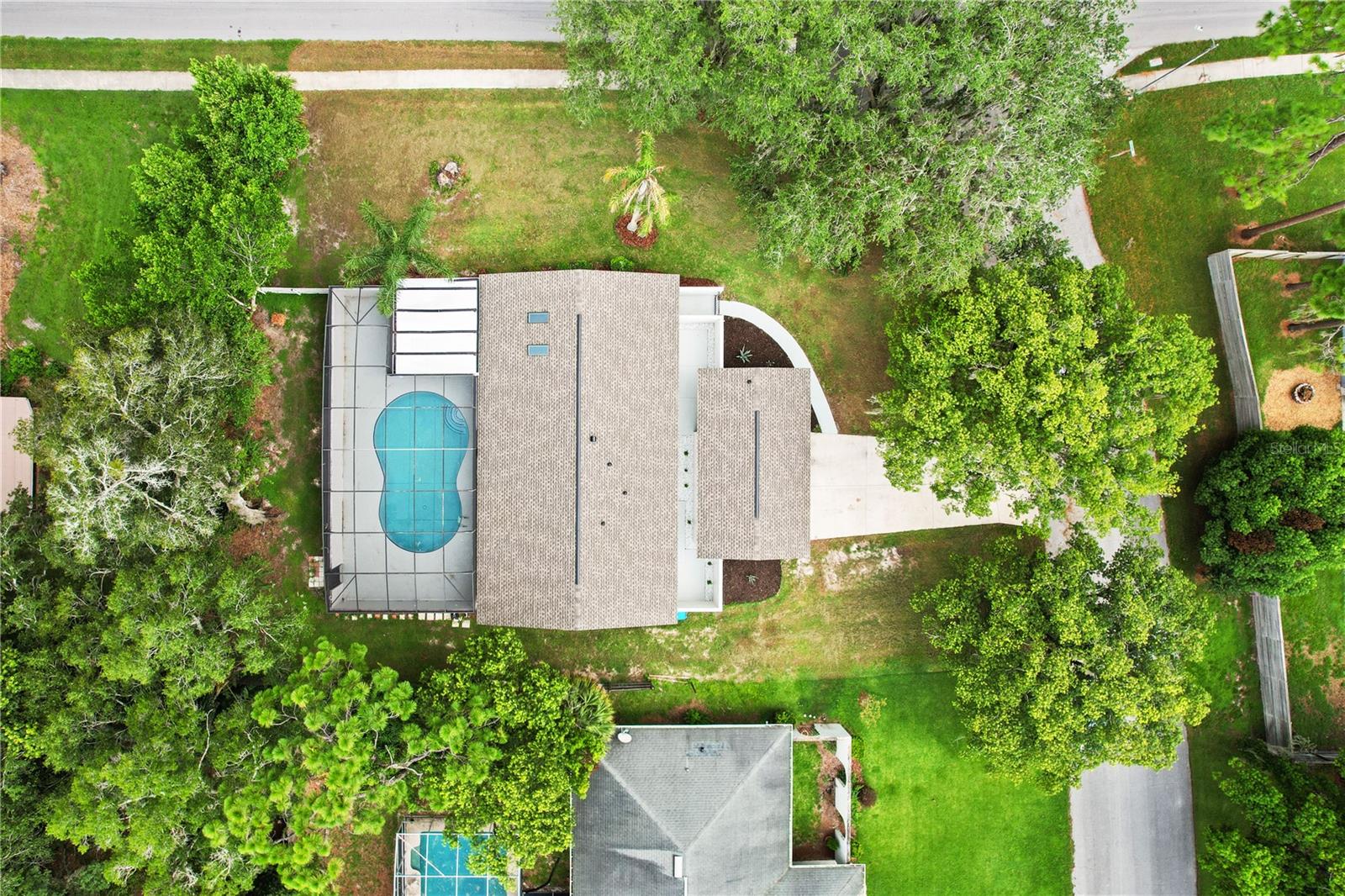 580 Devonshire Blvd Property Photo 52