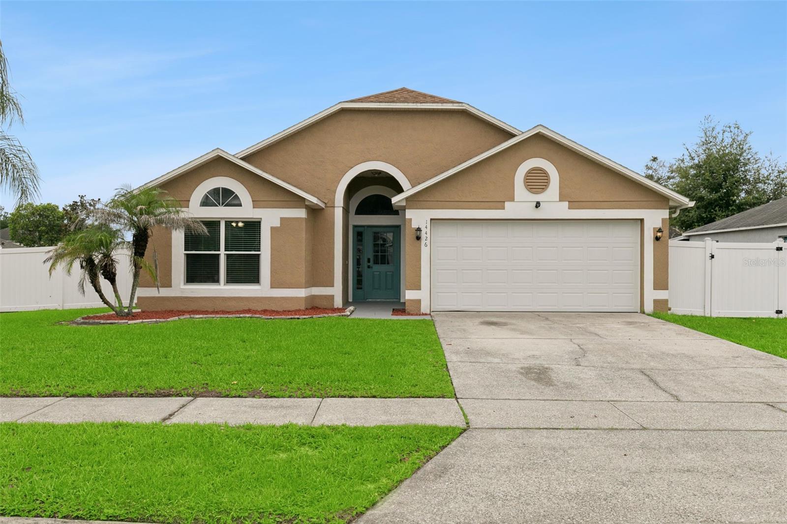 14426 LAKE PRICE DR Property Photo 1