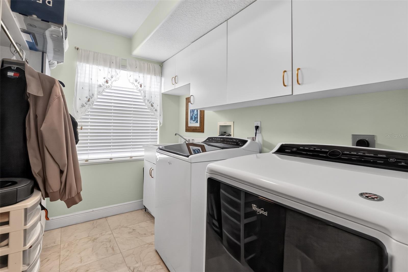 7957 S Park Pl Property Photo 55