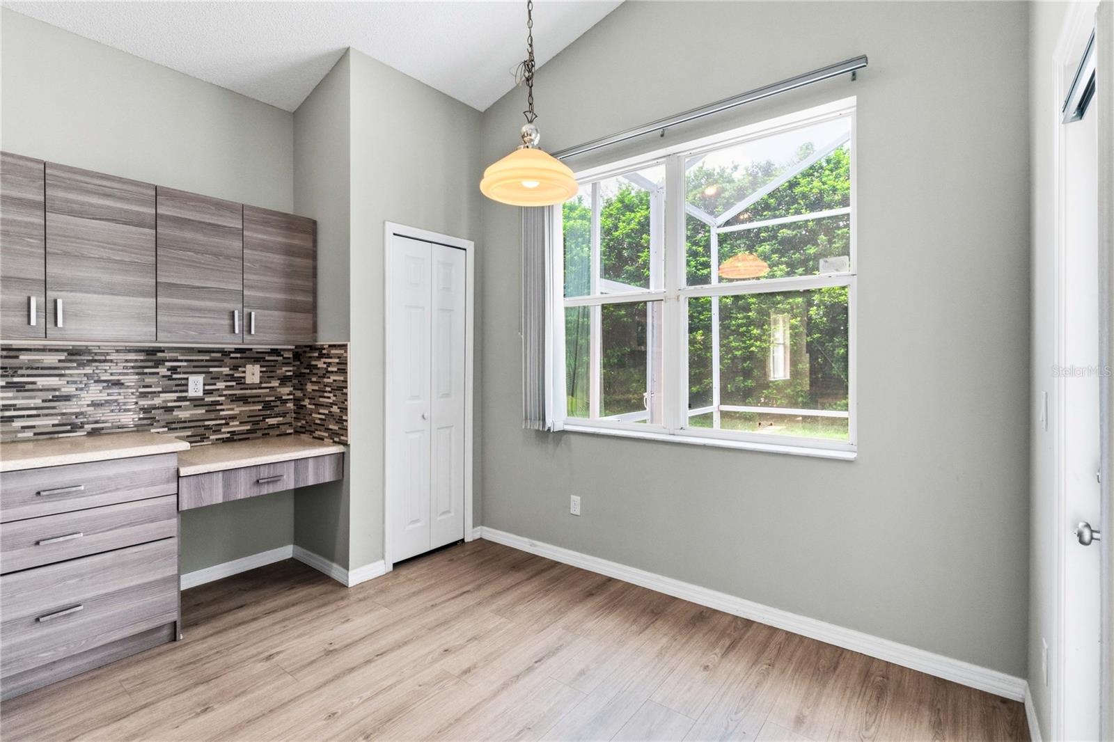 2412 Runyon Cir Property Photo 16