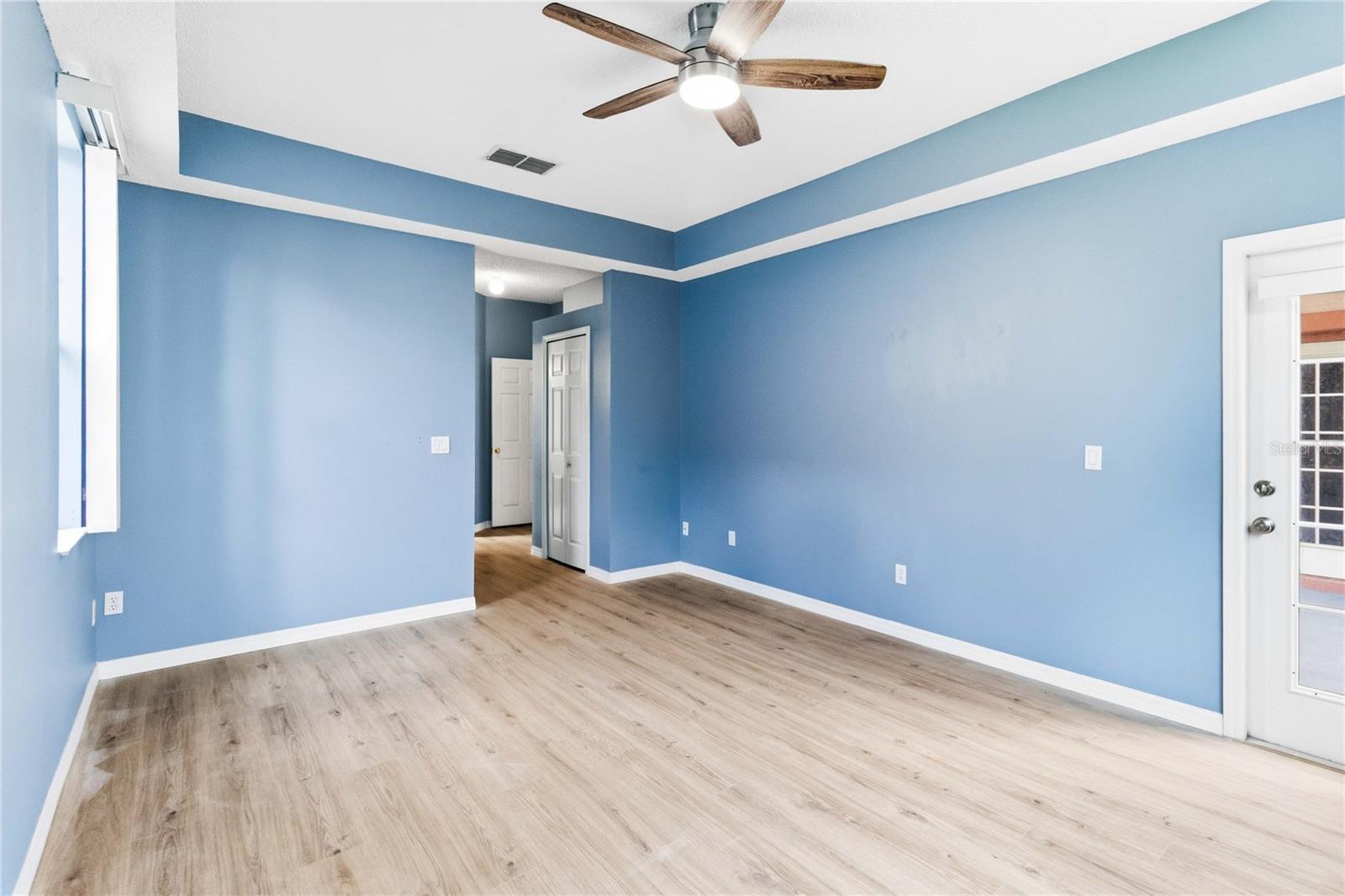 2412 Runyon Cir Property Photo 19