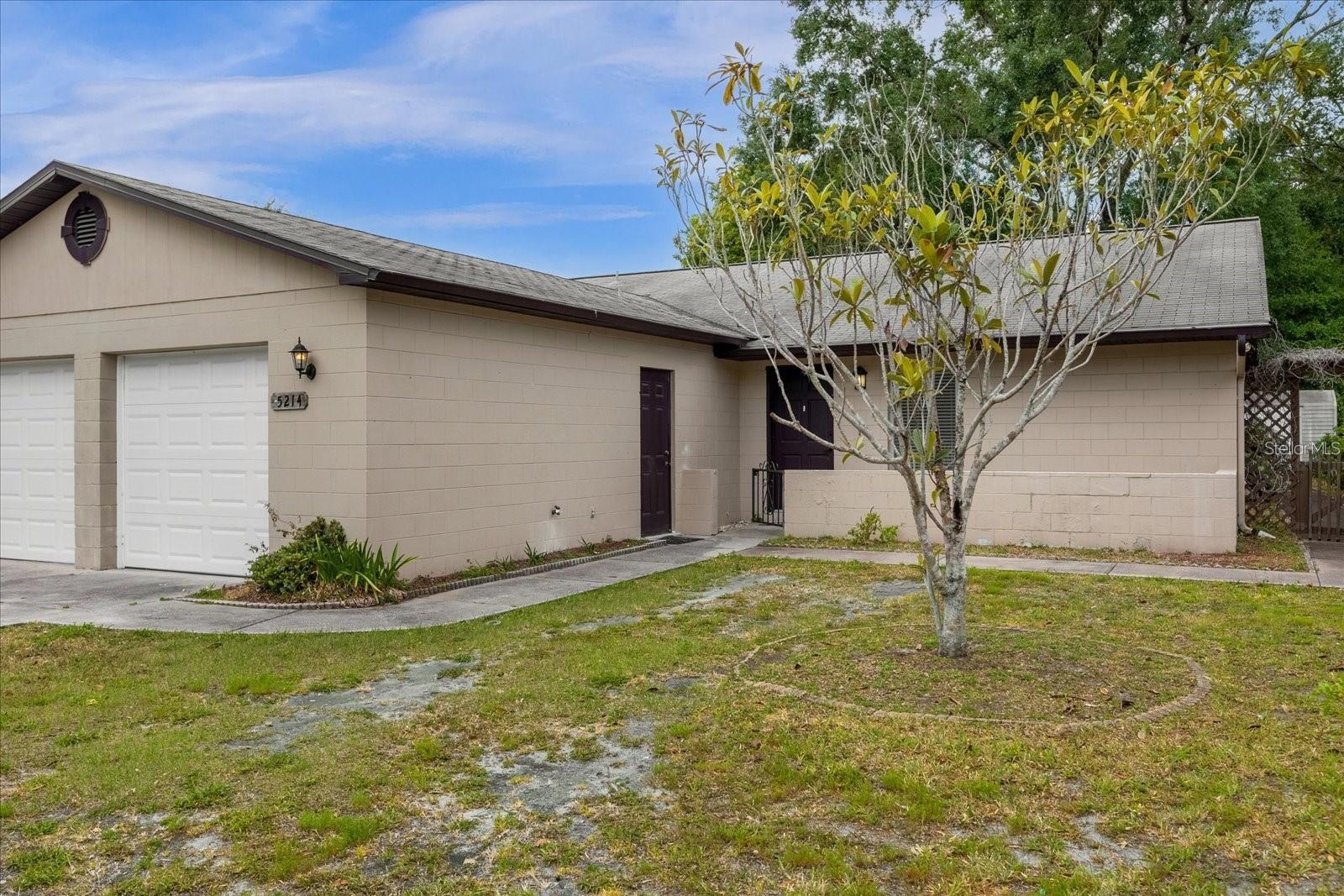 5214 Kempston Dr Property Photo 3