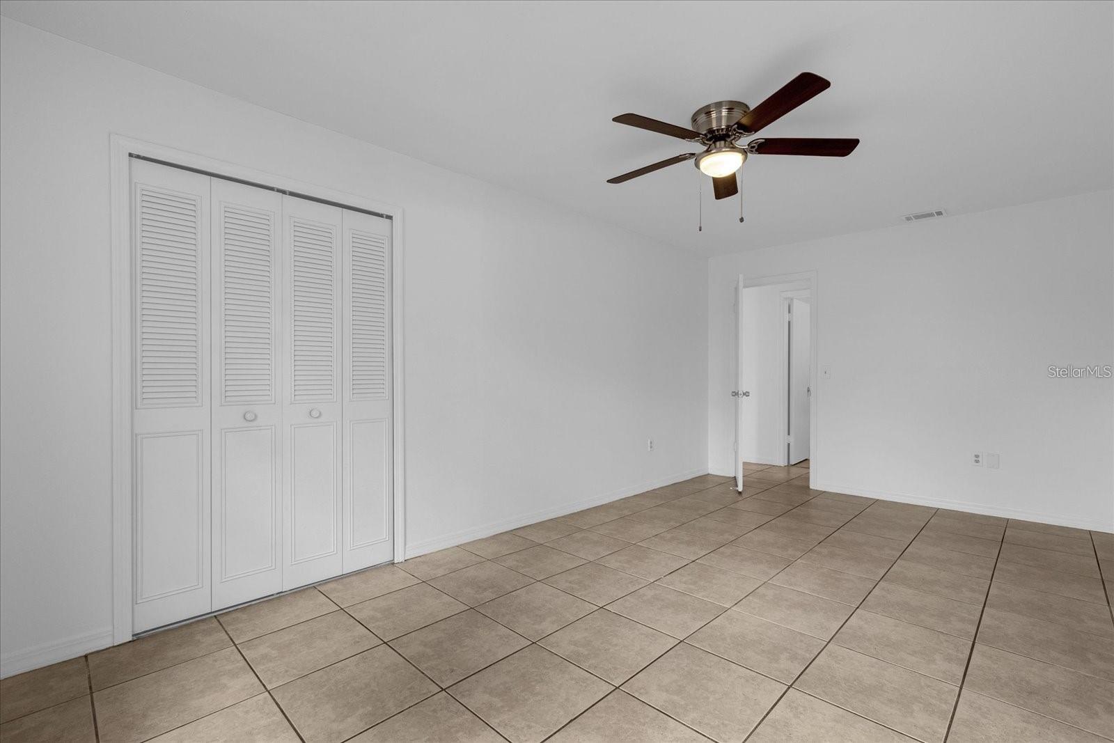 5214 Kempston Dr Property Photo 14