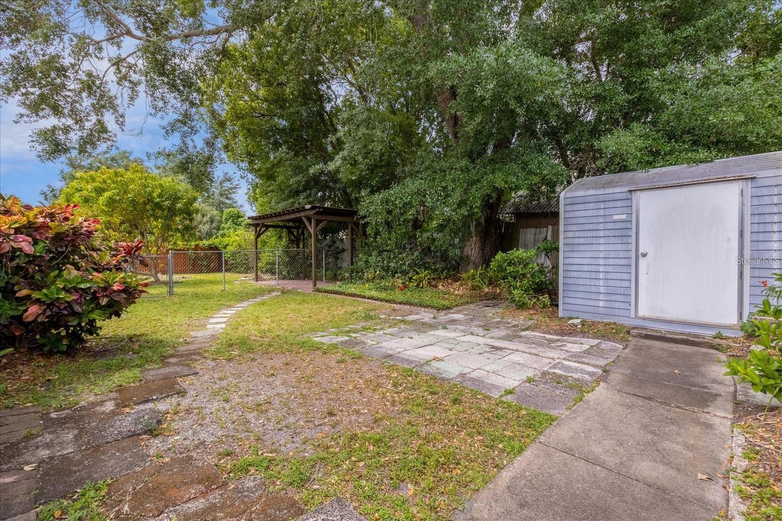 5214 Kempston Dr Property Photo 26