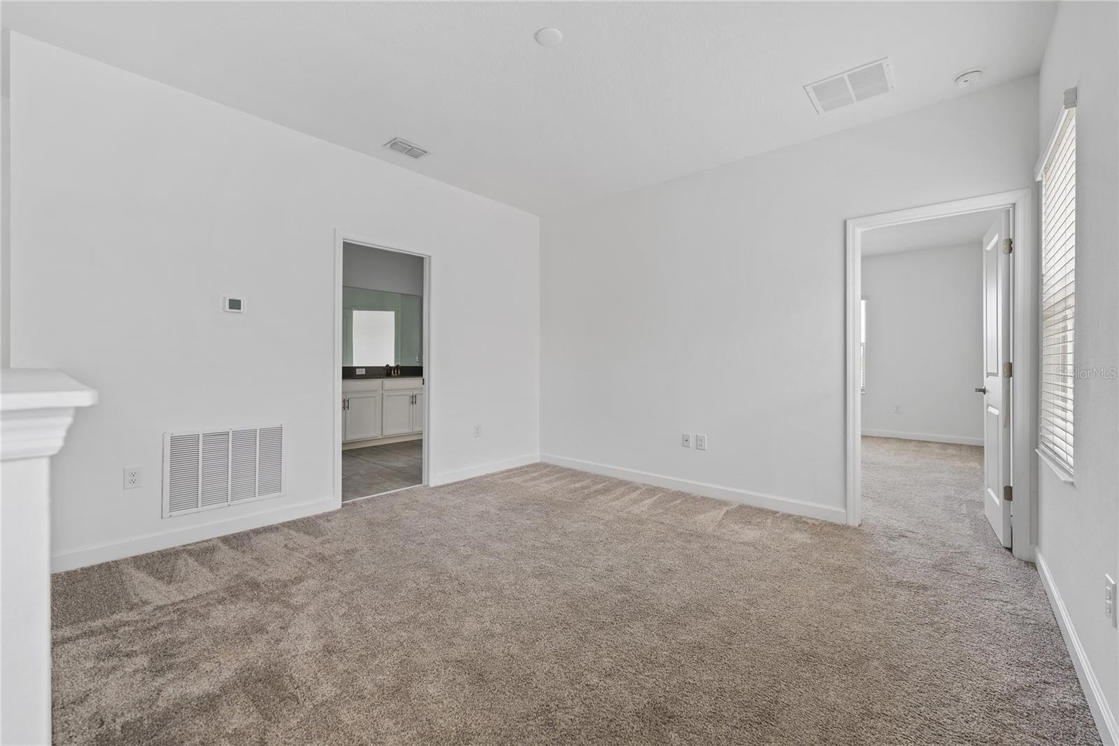 2999 Addison Blvd Property Photo 15