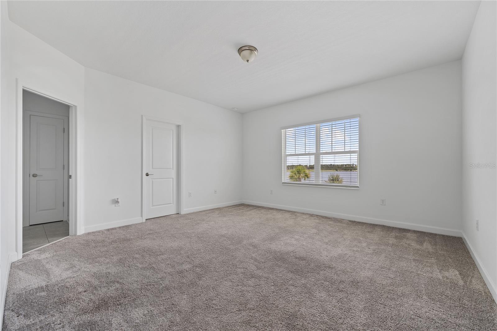 2999 Addison Blvd Property Photo 17