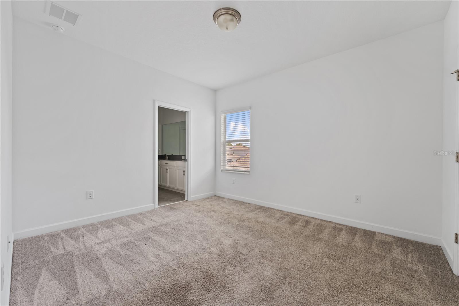 2999 Addison Blvd Property Photo 21