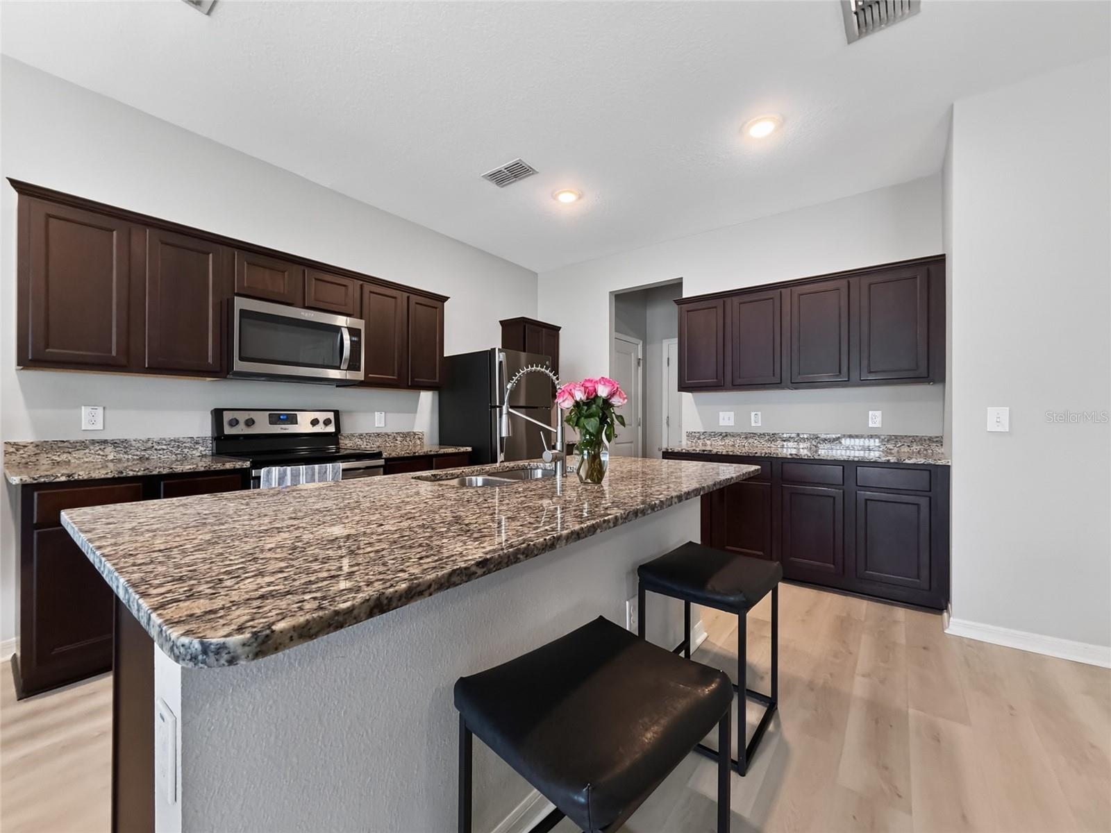 2610 Flicker Cv Property Photo 7