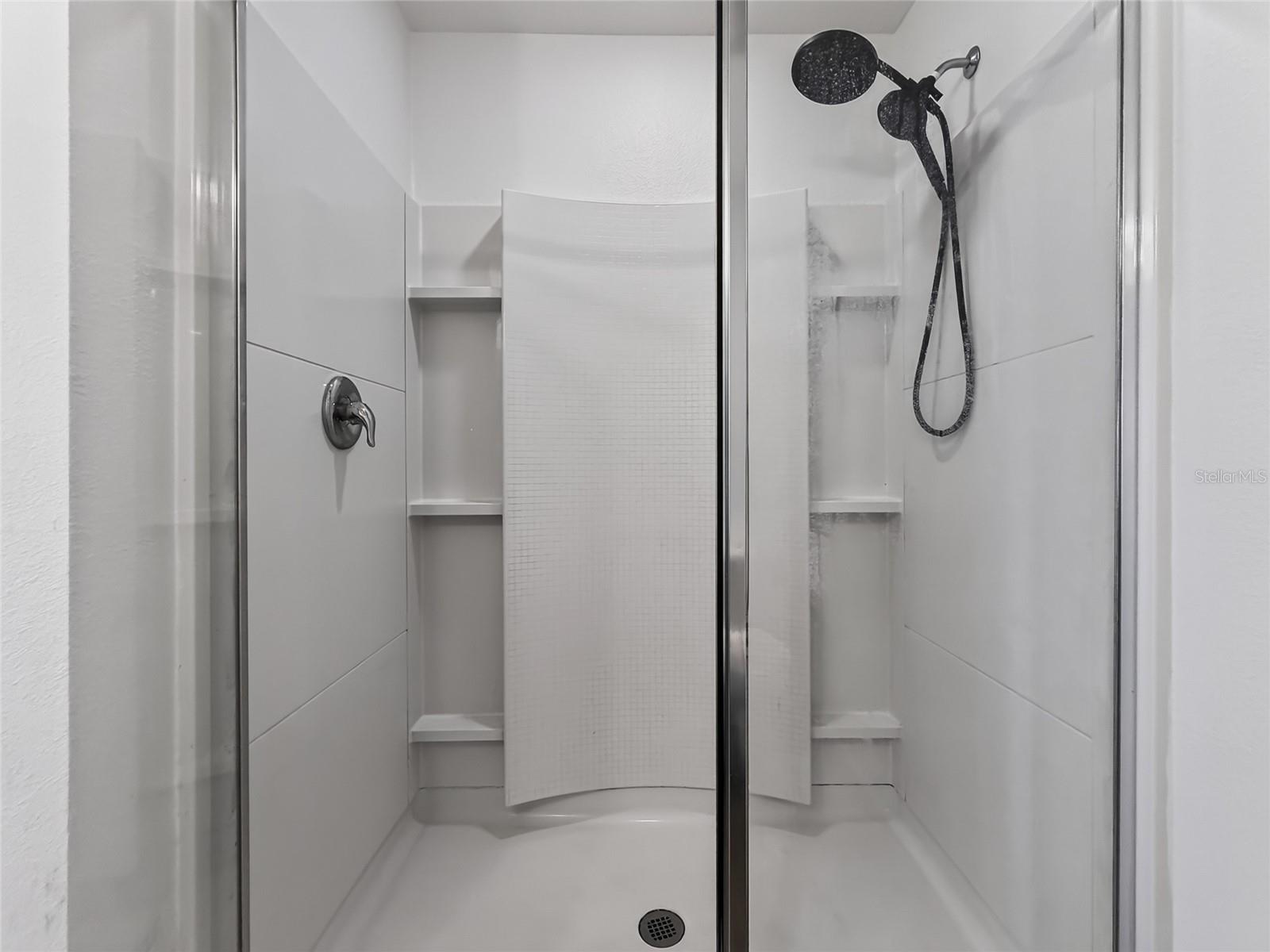 2610 Flicker Cv Property Photo 14