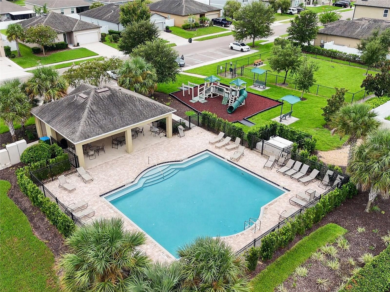 2610 Flicker Cv Property Photo 31