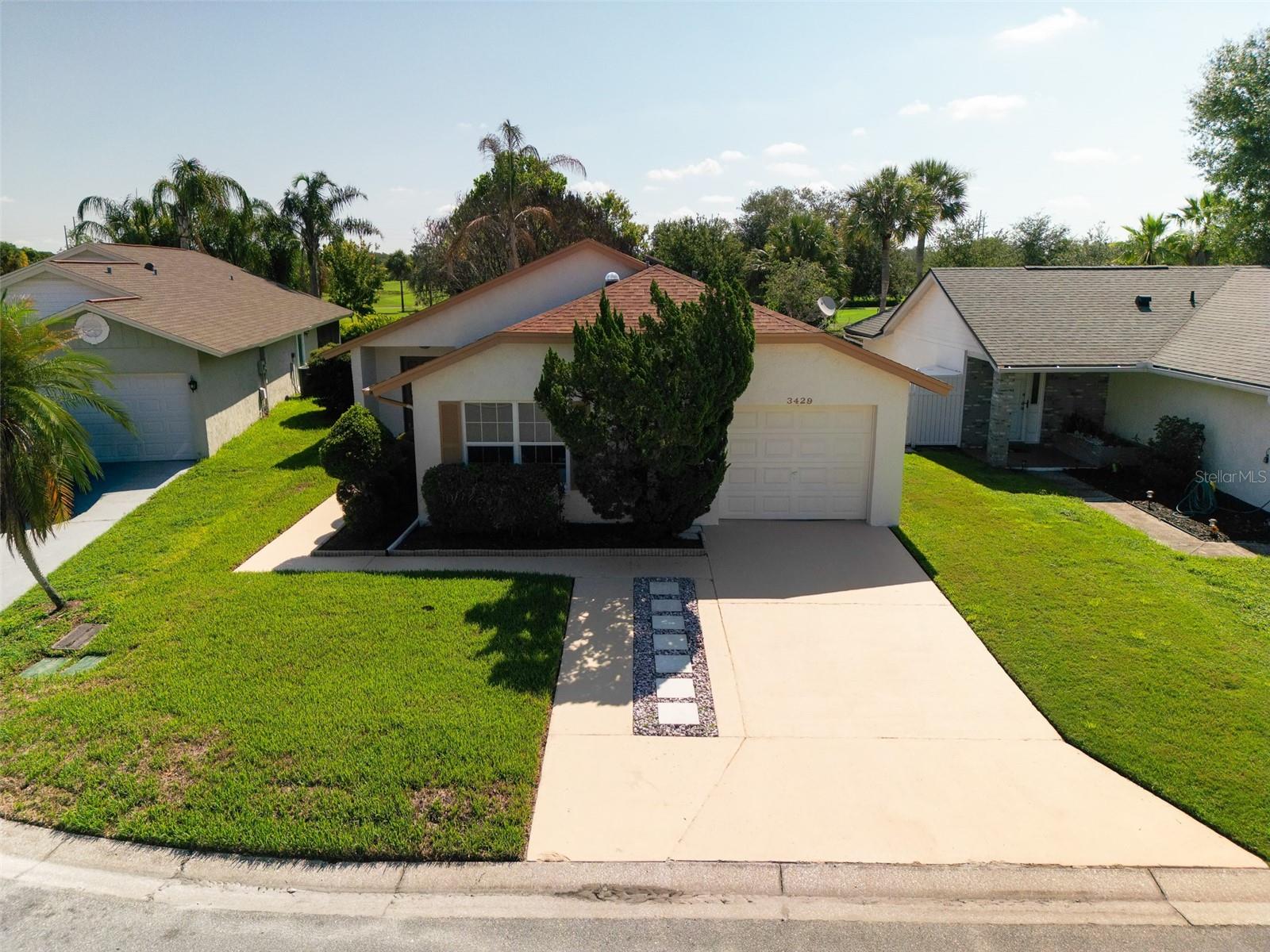 3429 Pinebrook Ct Property Photo 2