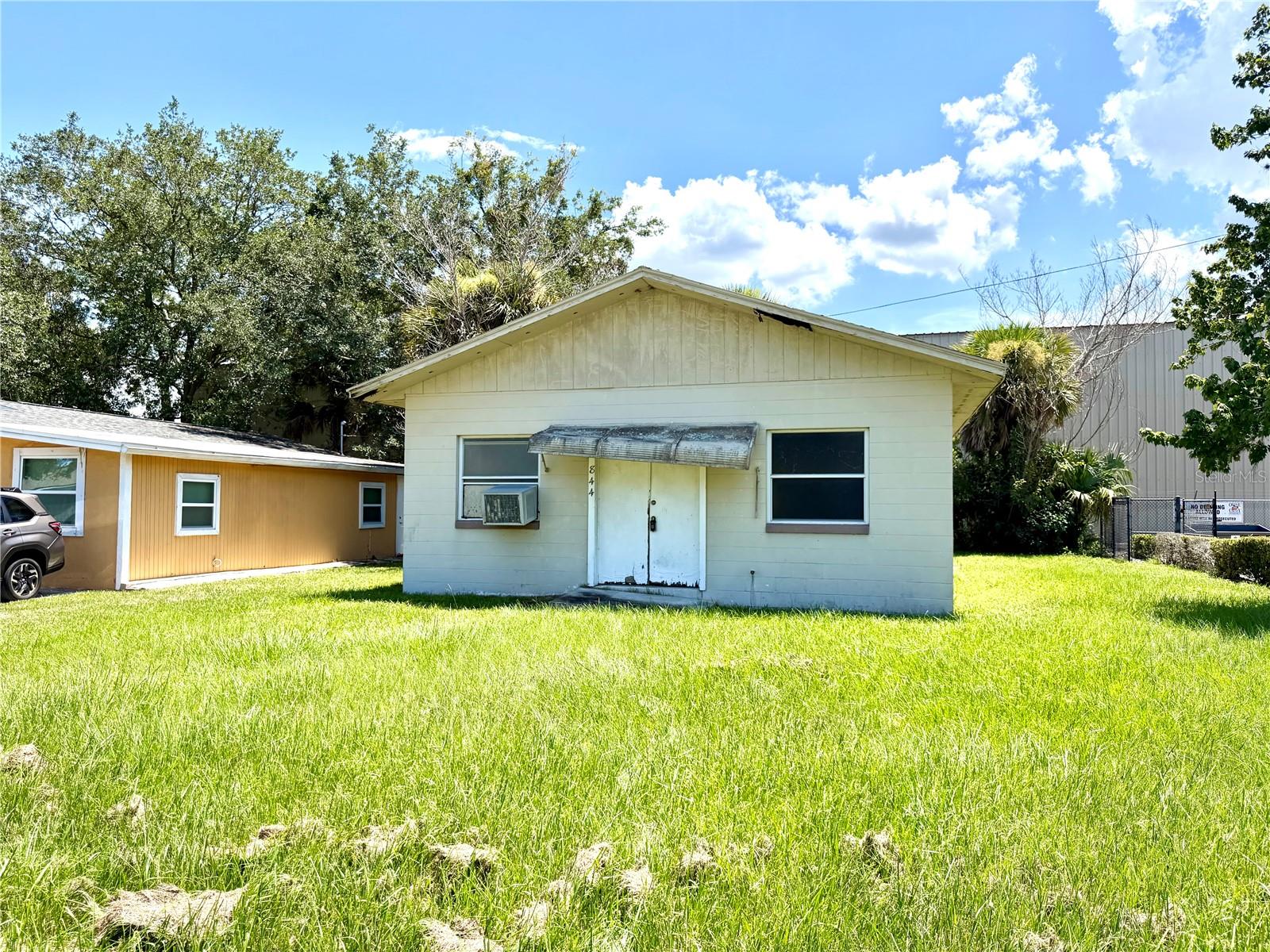 844 Klondike St Property Photo 1