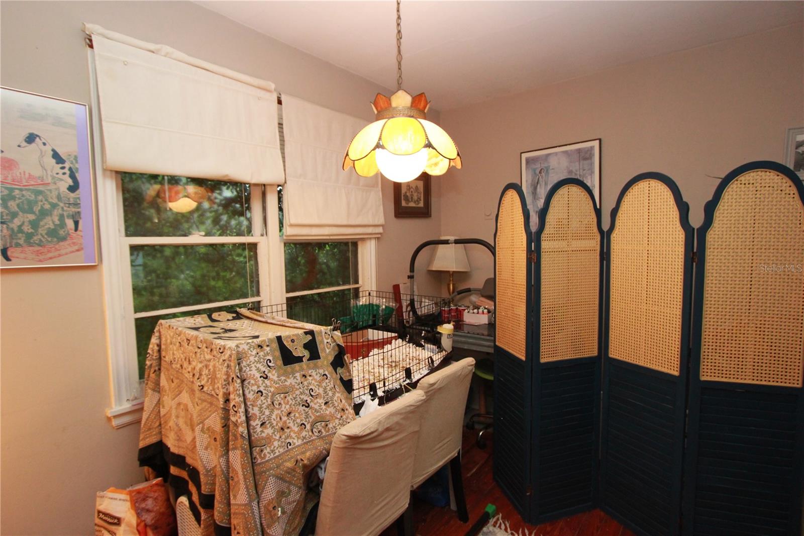 419 E Gore St Property Photo 8