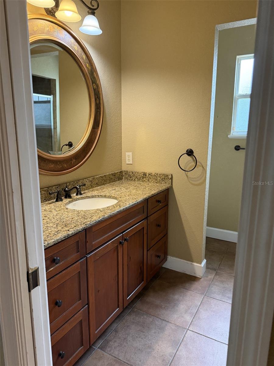 3613 S Summerlin Ave Property Photo 12