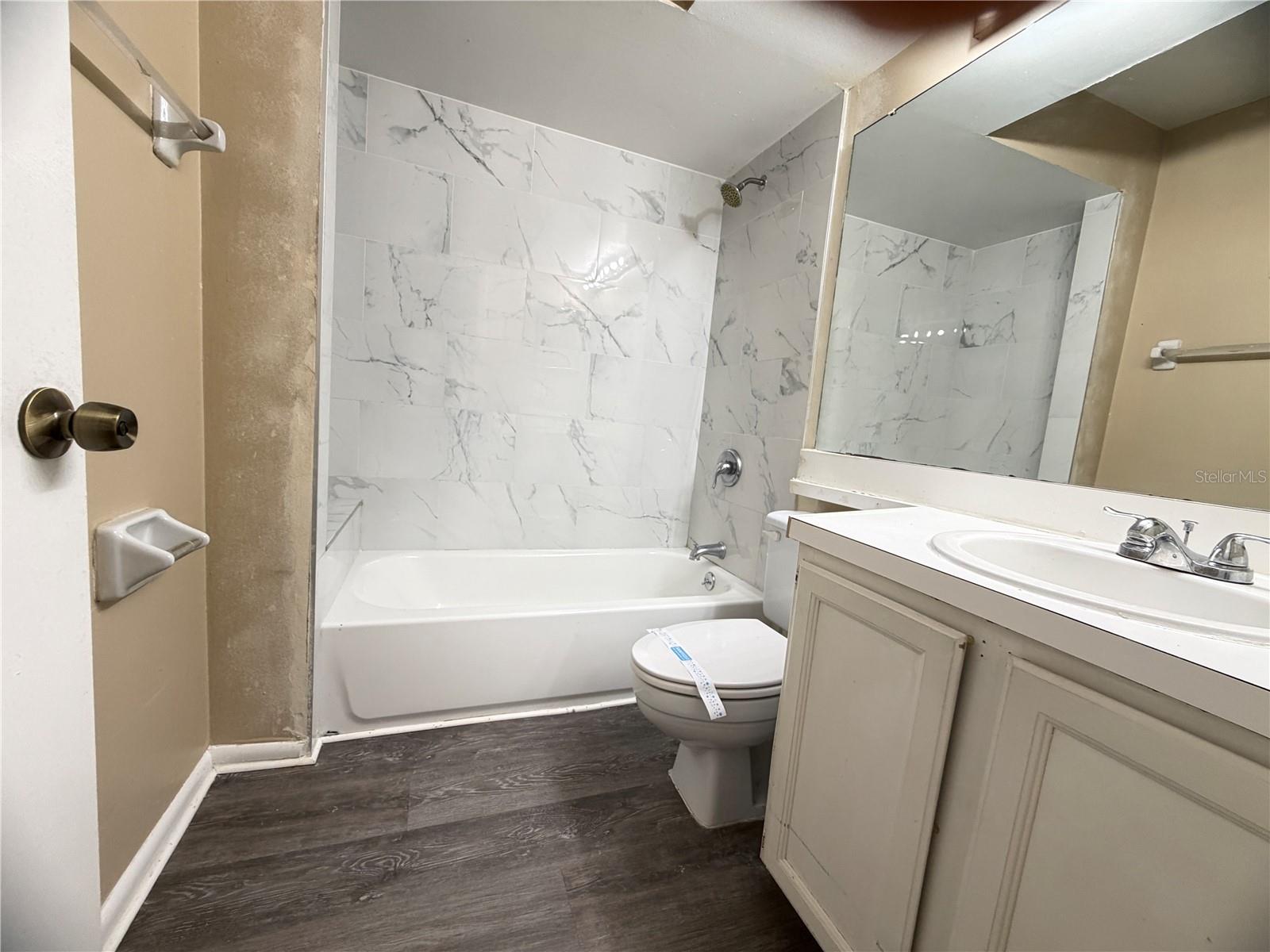 4714 Sutton Ter Property Photo 23