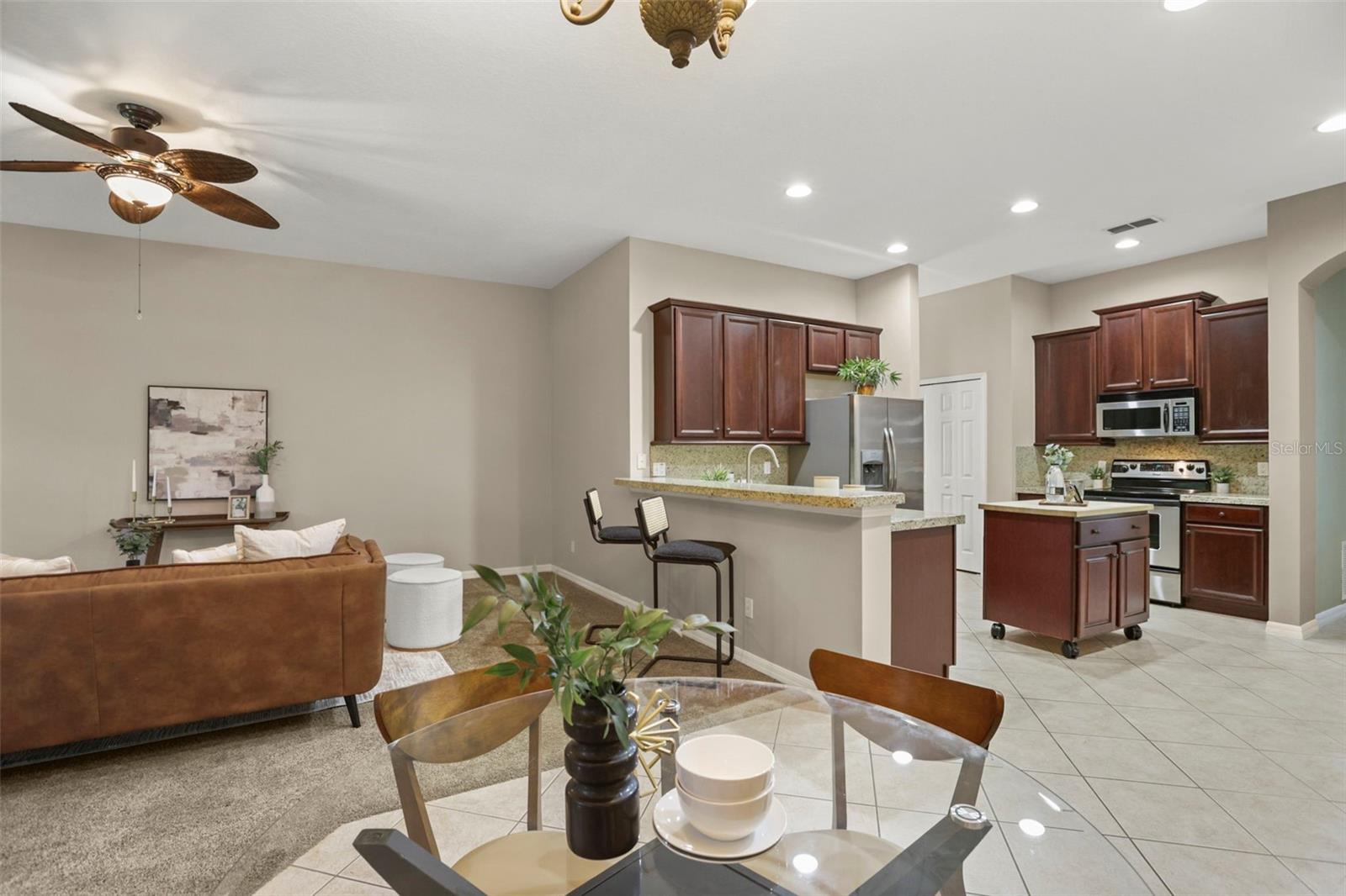 5126 Majestic Woods Pl Property Photo 12