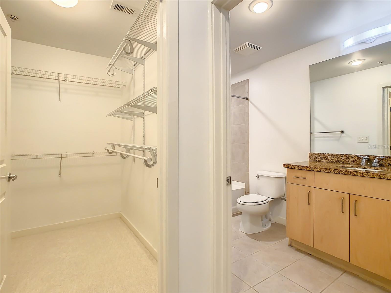 155 S Court Ave #1106 Property Photo 14