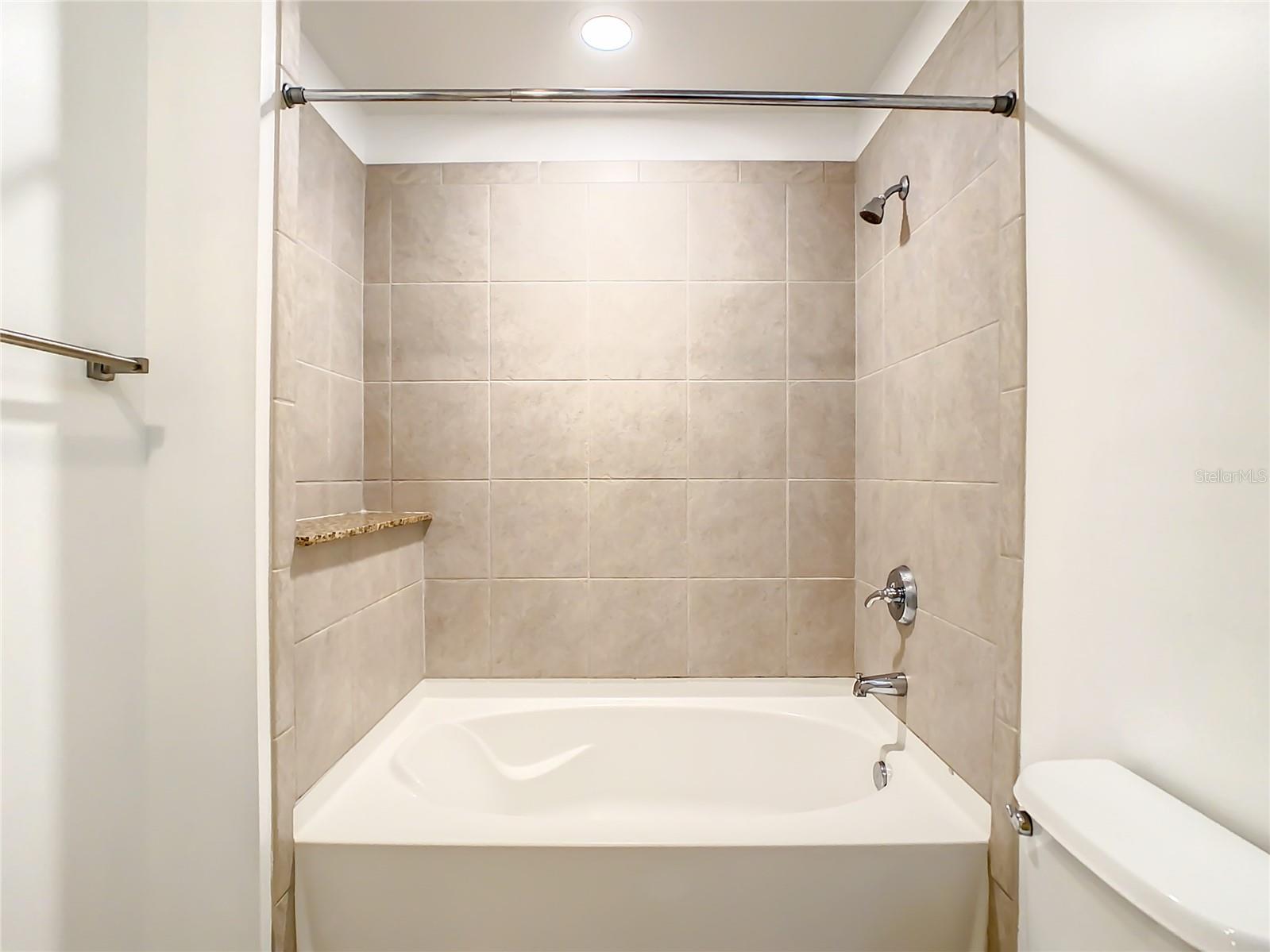 155 S Court Ave #1106 Property Photo 17