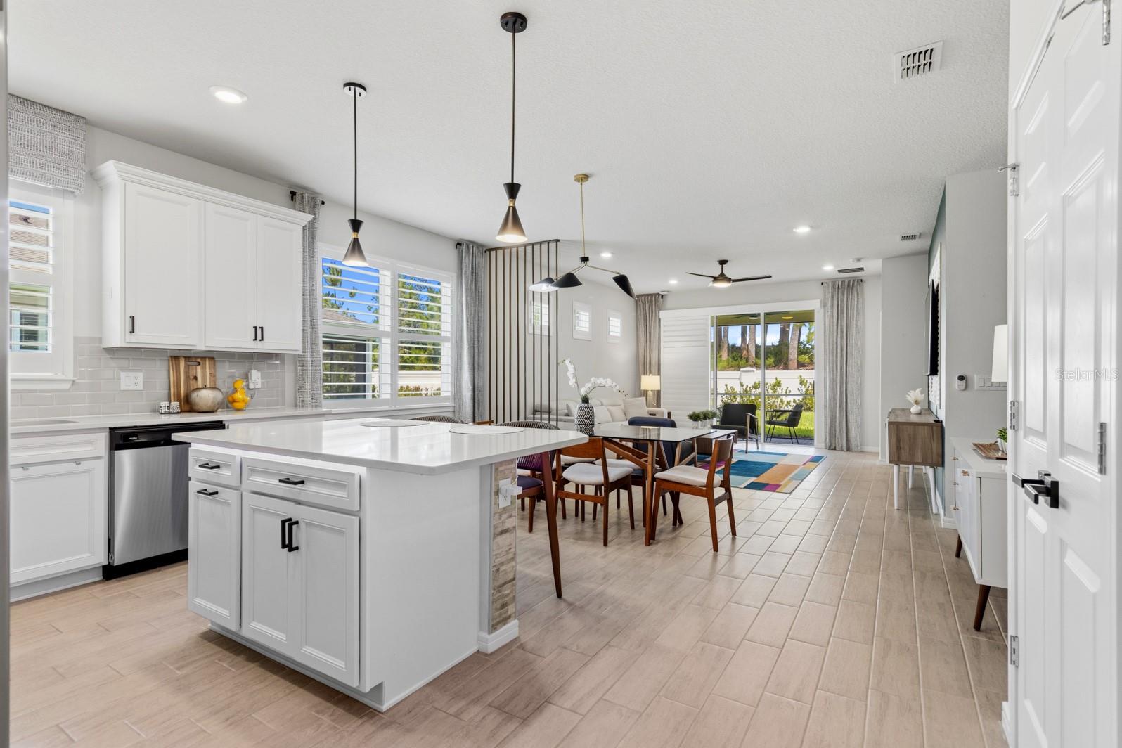 2929 Cherry Blossom Loop Property Photo 12