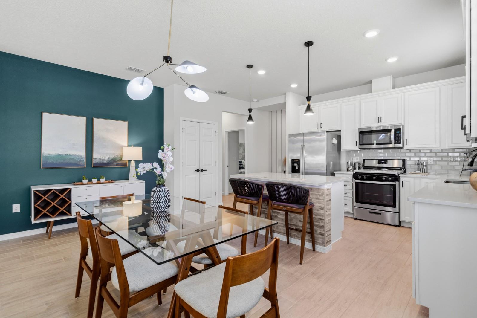 2929 Cherry Blossom Loop Property Photo 16