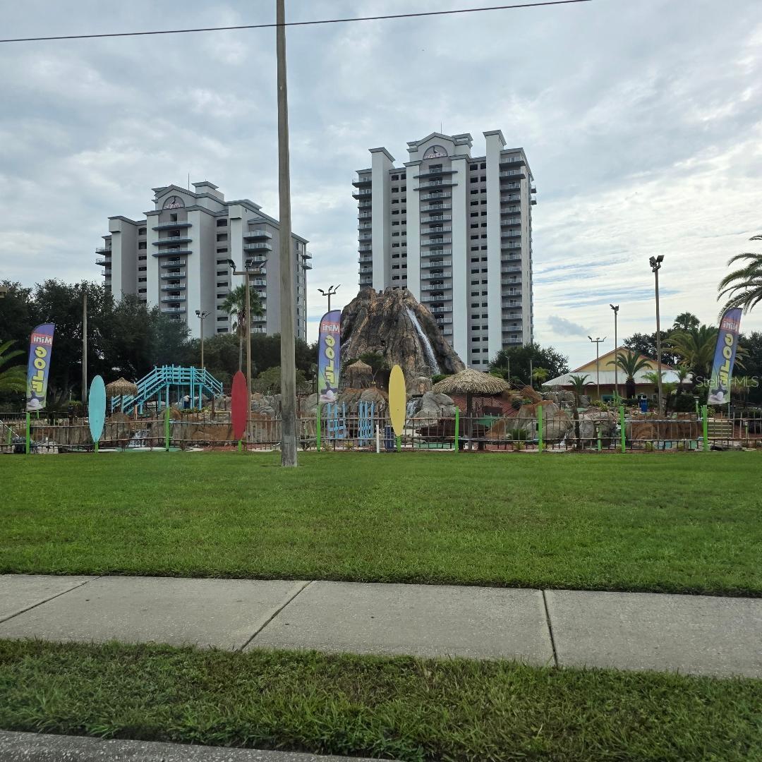 13415 Blue Heron Beach Dr #609 Property Photo 7
