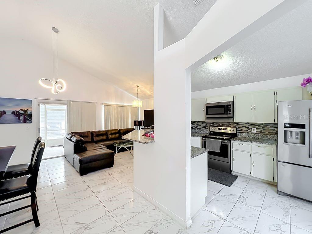 3549 Spring Land Dr Property Photo 2