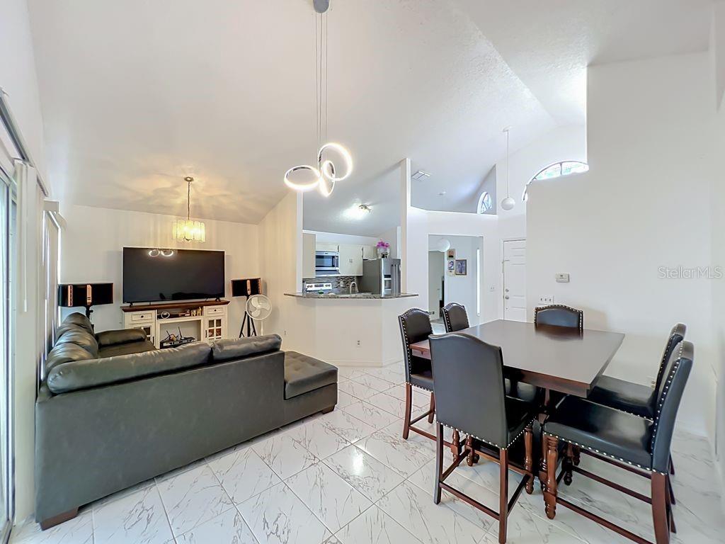 3549 Spring Land Dr Property Photo 4