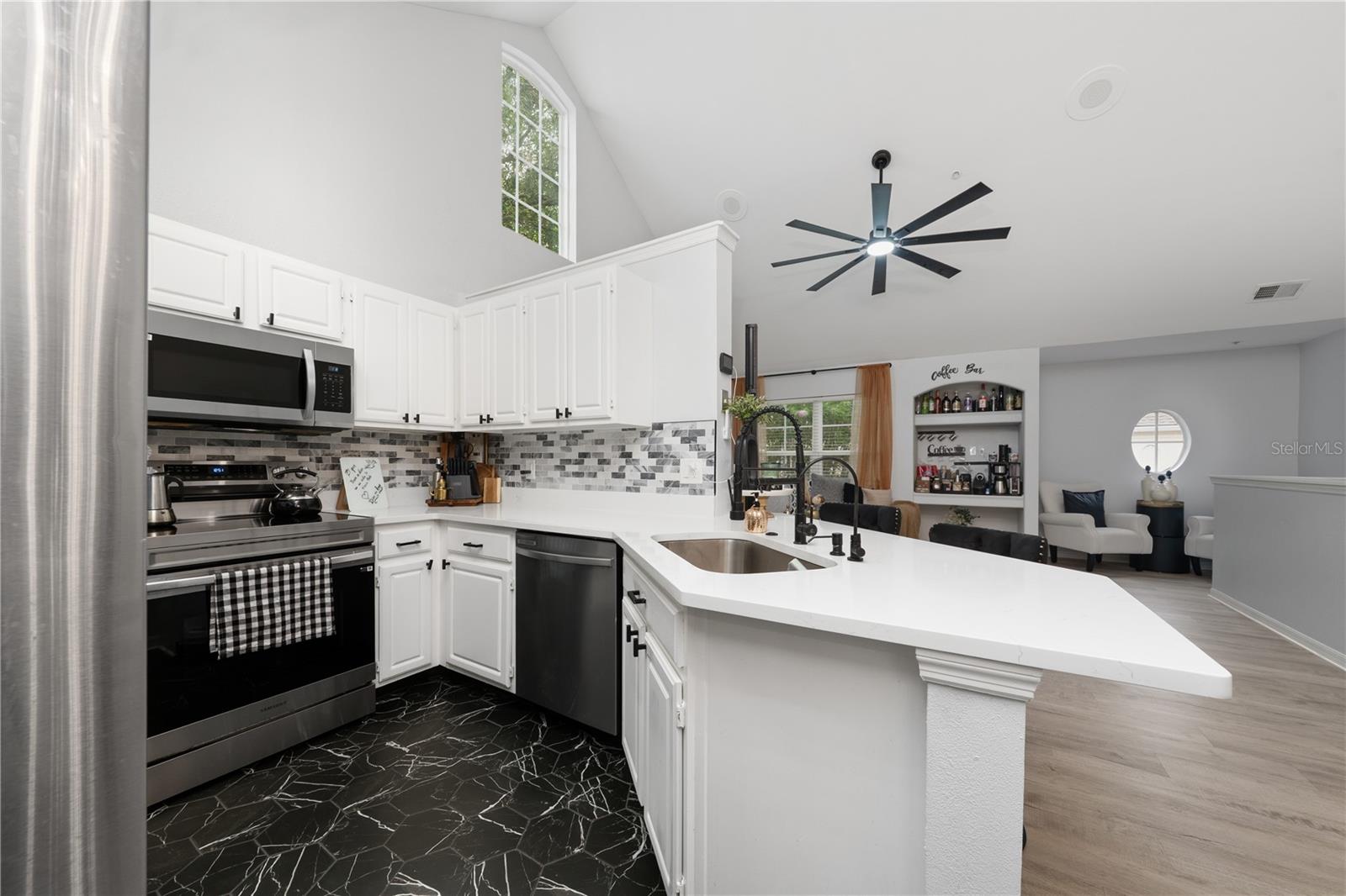 3432 Westchester Square Blvd #203 Property Photo 11