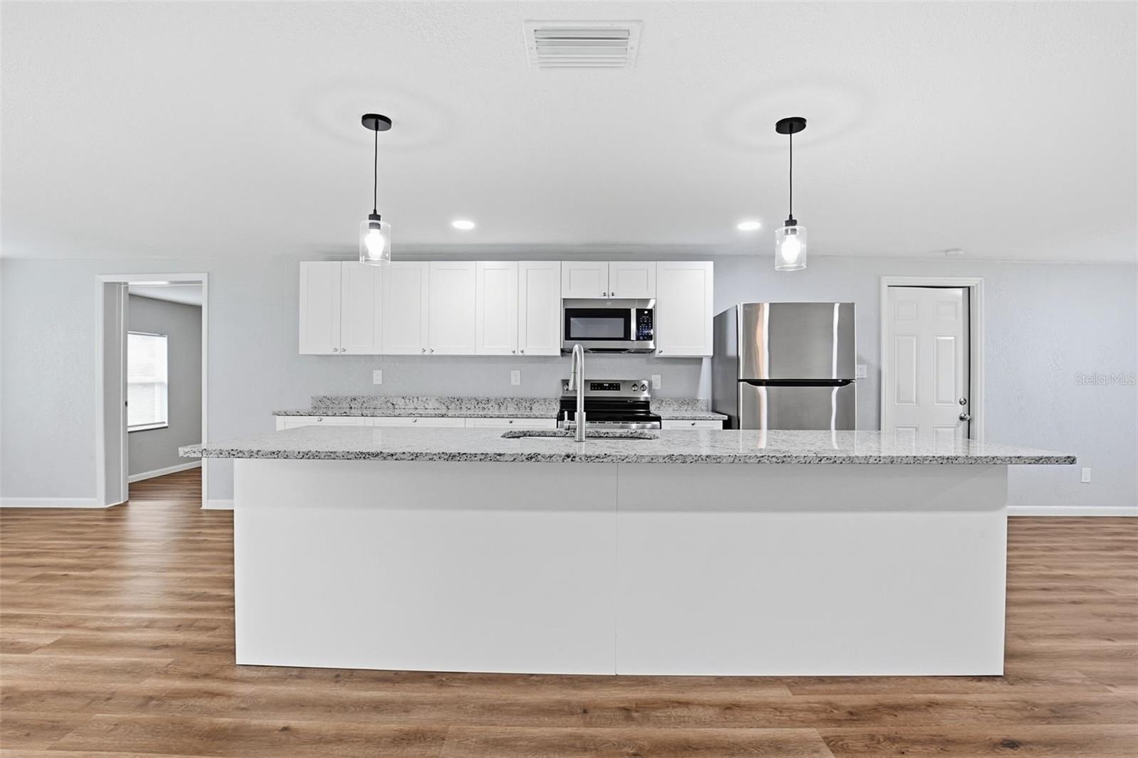 8531 Horizon Ln Property Photo 18
