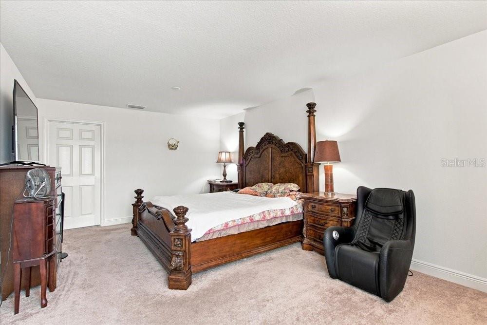 5653 Camilla St Property Photo 14