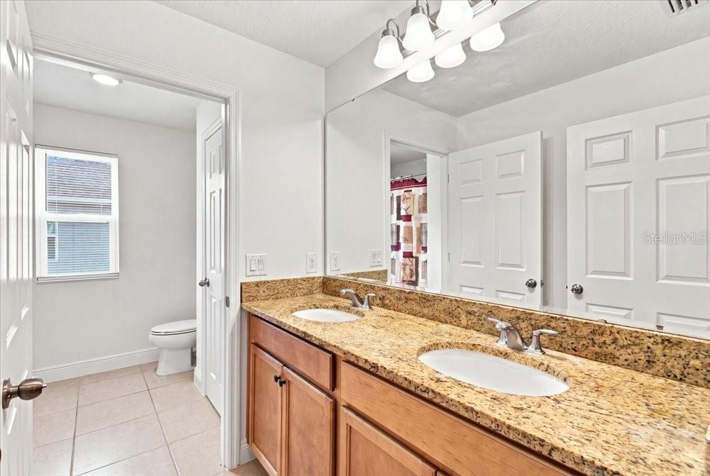 5653 Camilla St Property Photo 30