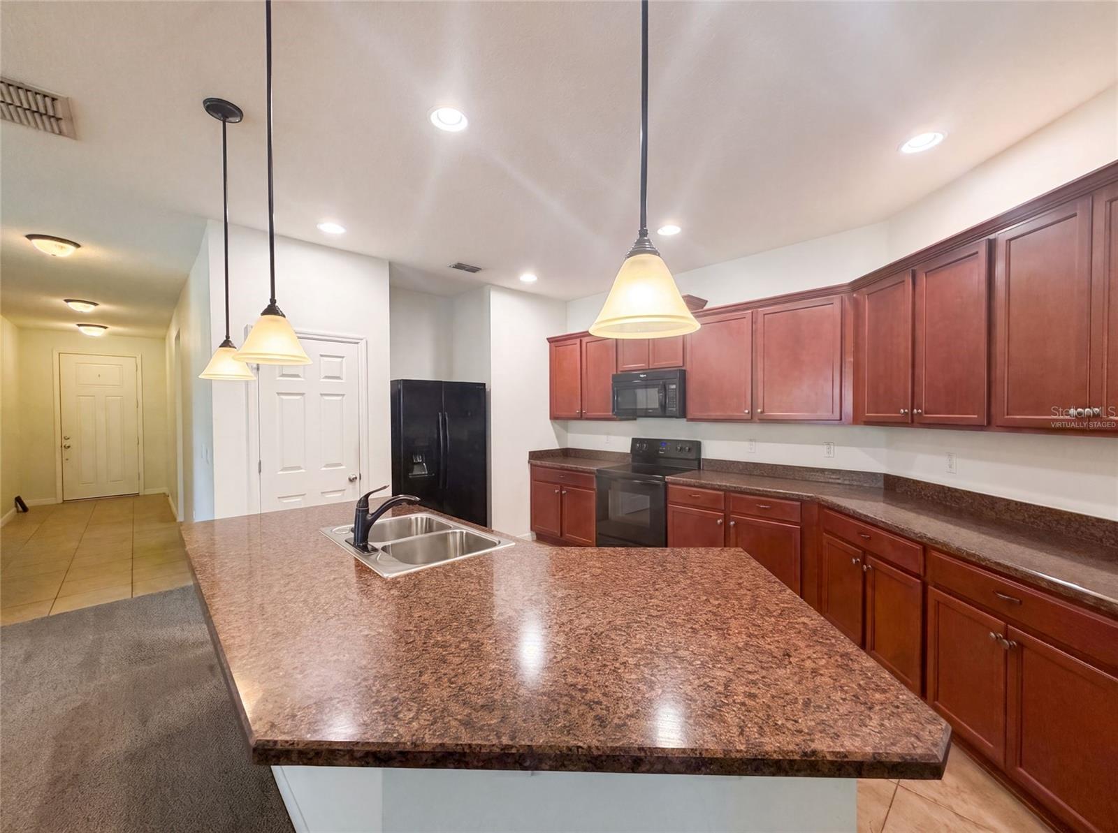 4311 Moon Shadow Loop Property Photo 2