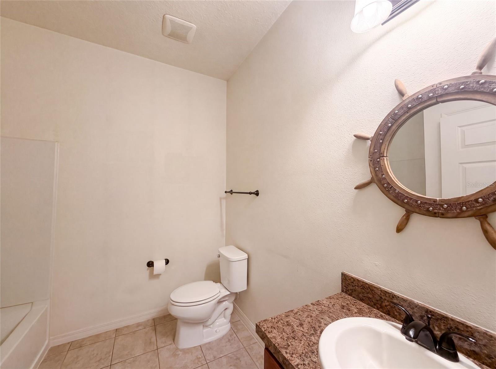 4311 Moon Shadow Loop Property Photo 14