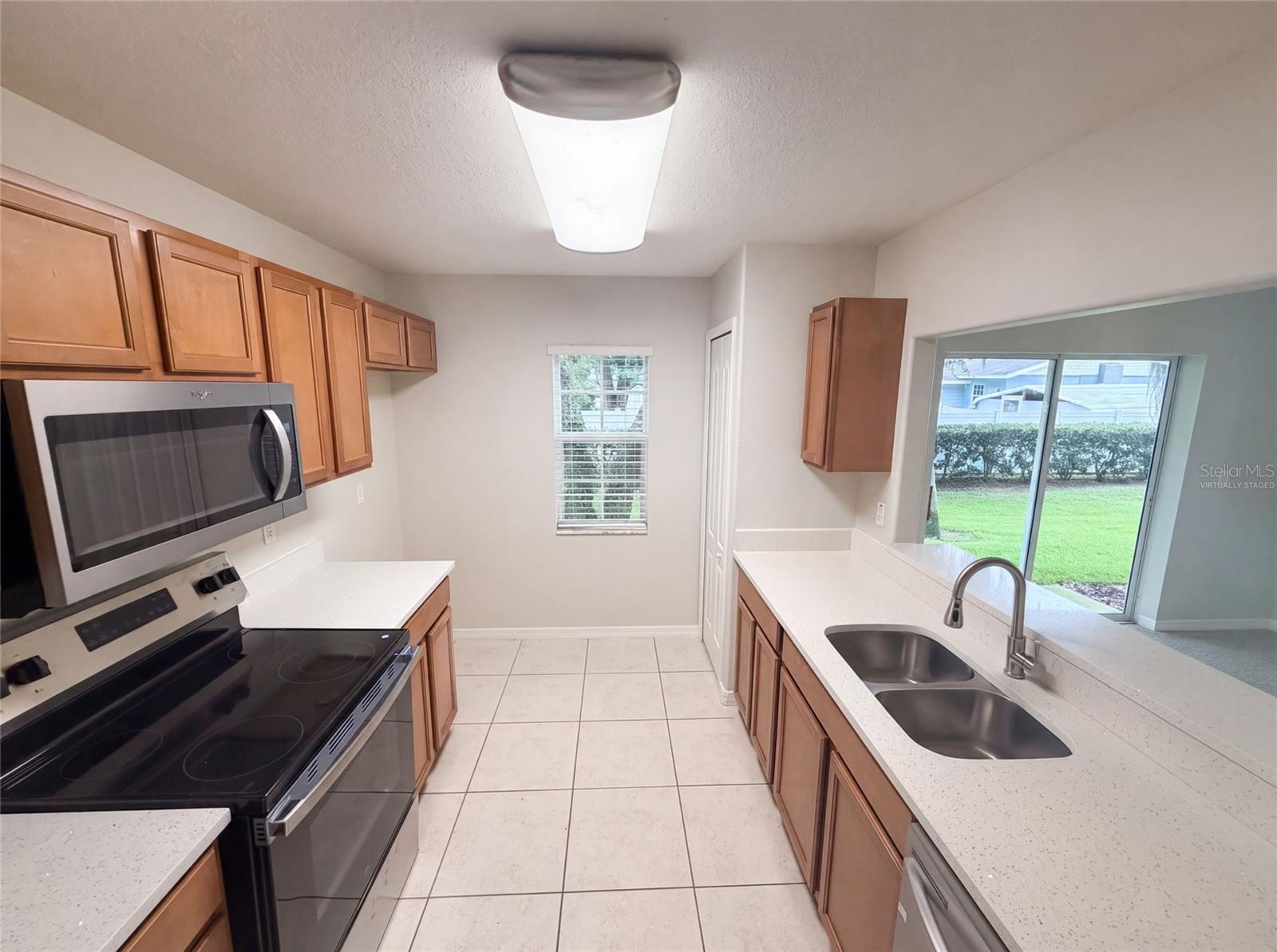 37557 Daliha Ter Property Photo 2