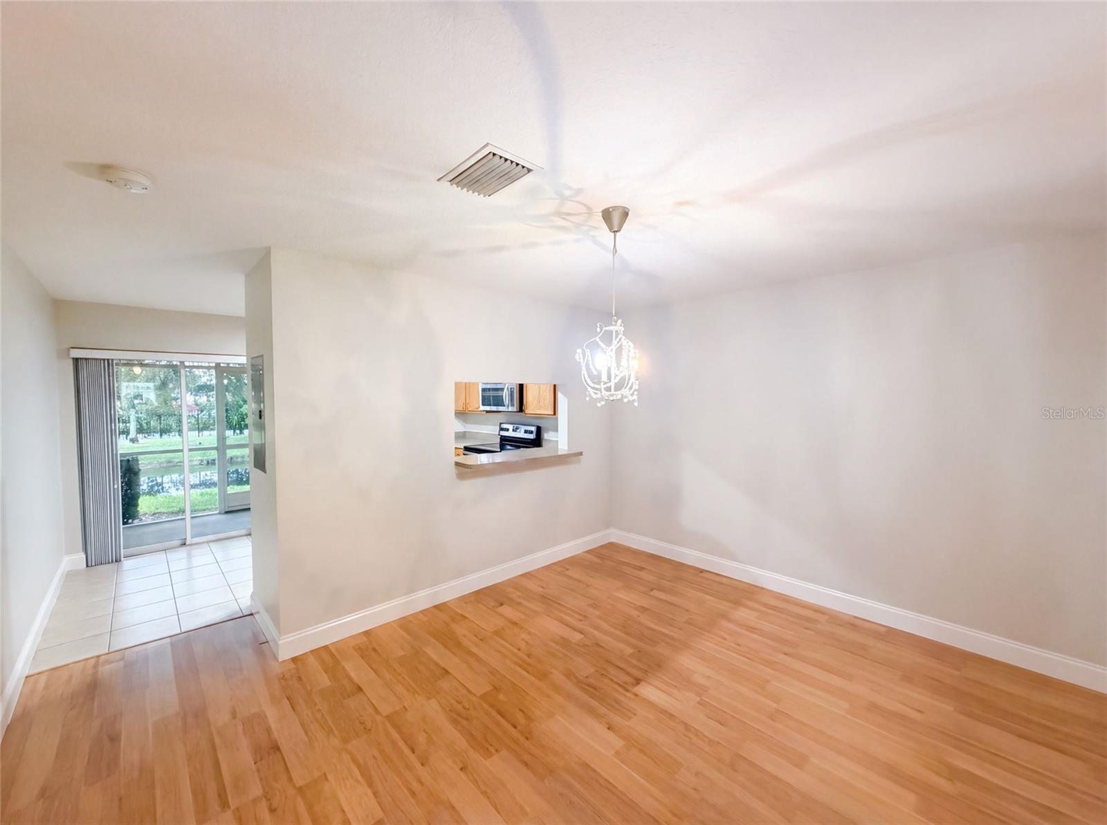 112 Coquina Bay Dr Property Photo 13