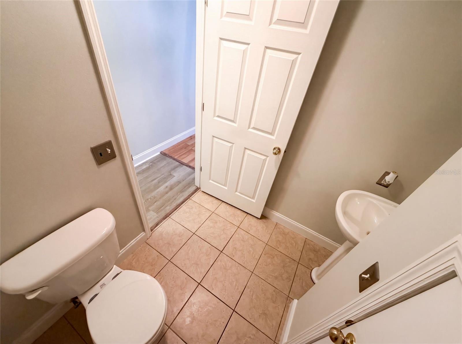 112 Coquina Bay Dr Property Photo 23