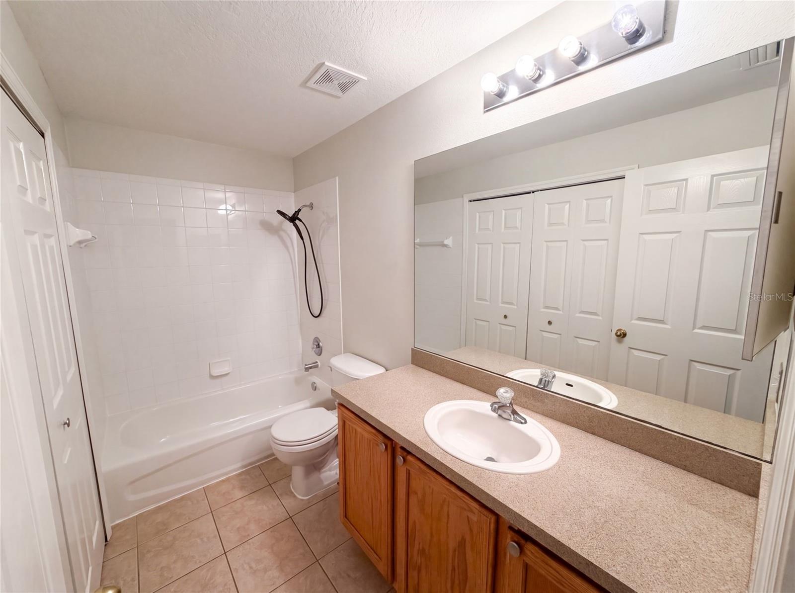 112 Coquina Bay Dr Property Photo 25