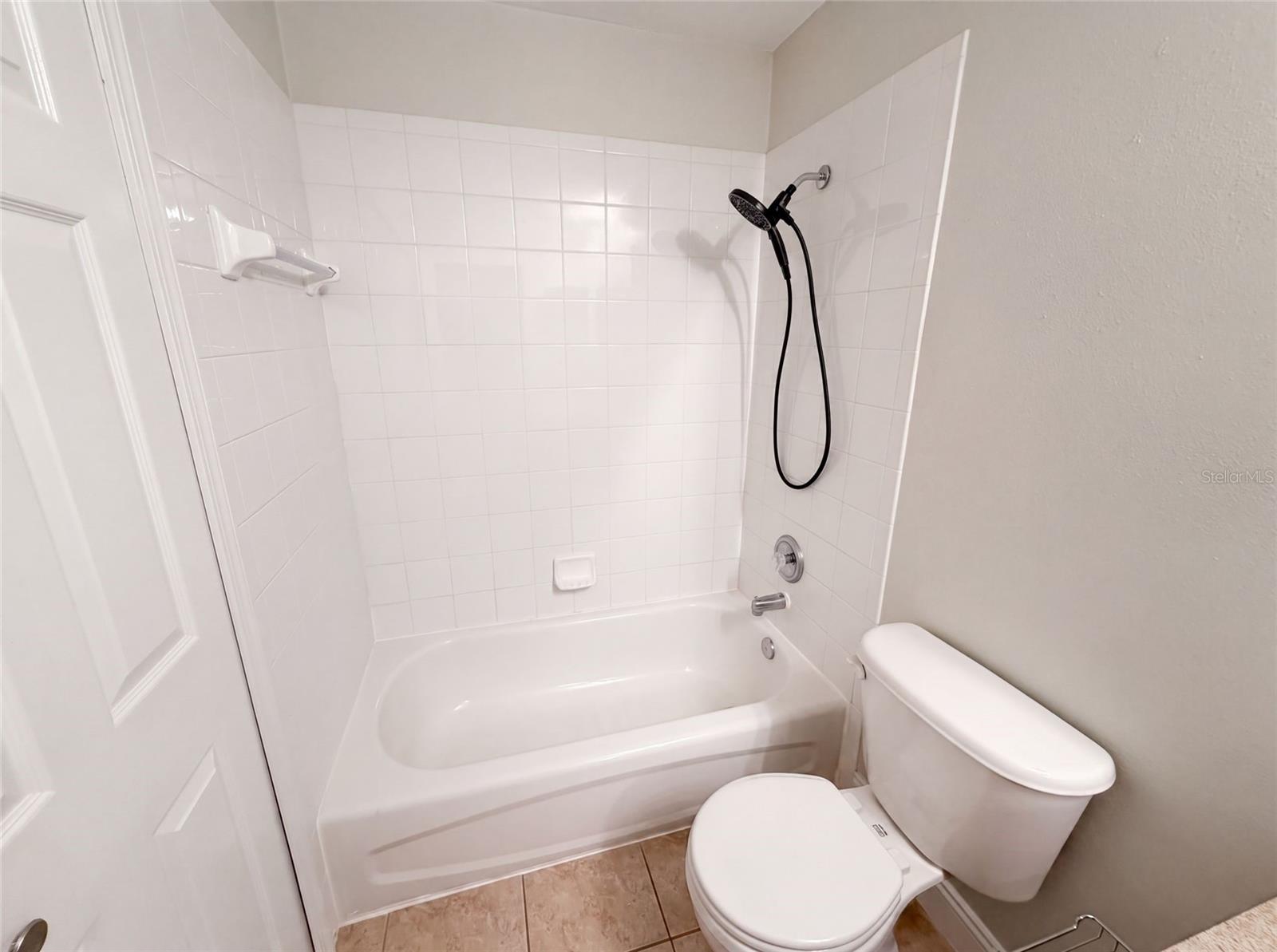 112 Coquina Bay Dr Property Photo 26