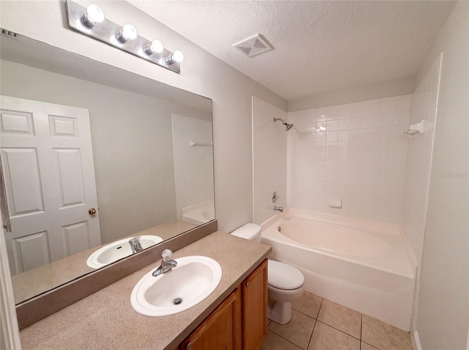 112 Coquina Bay Dr Property Photo 27