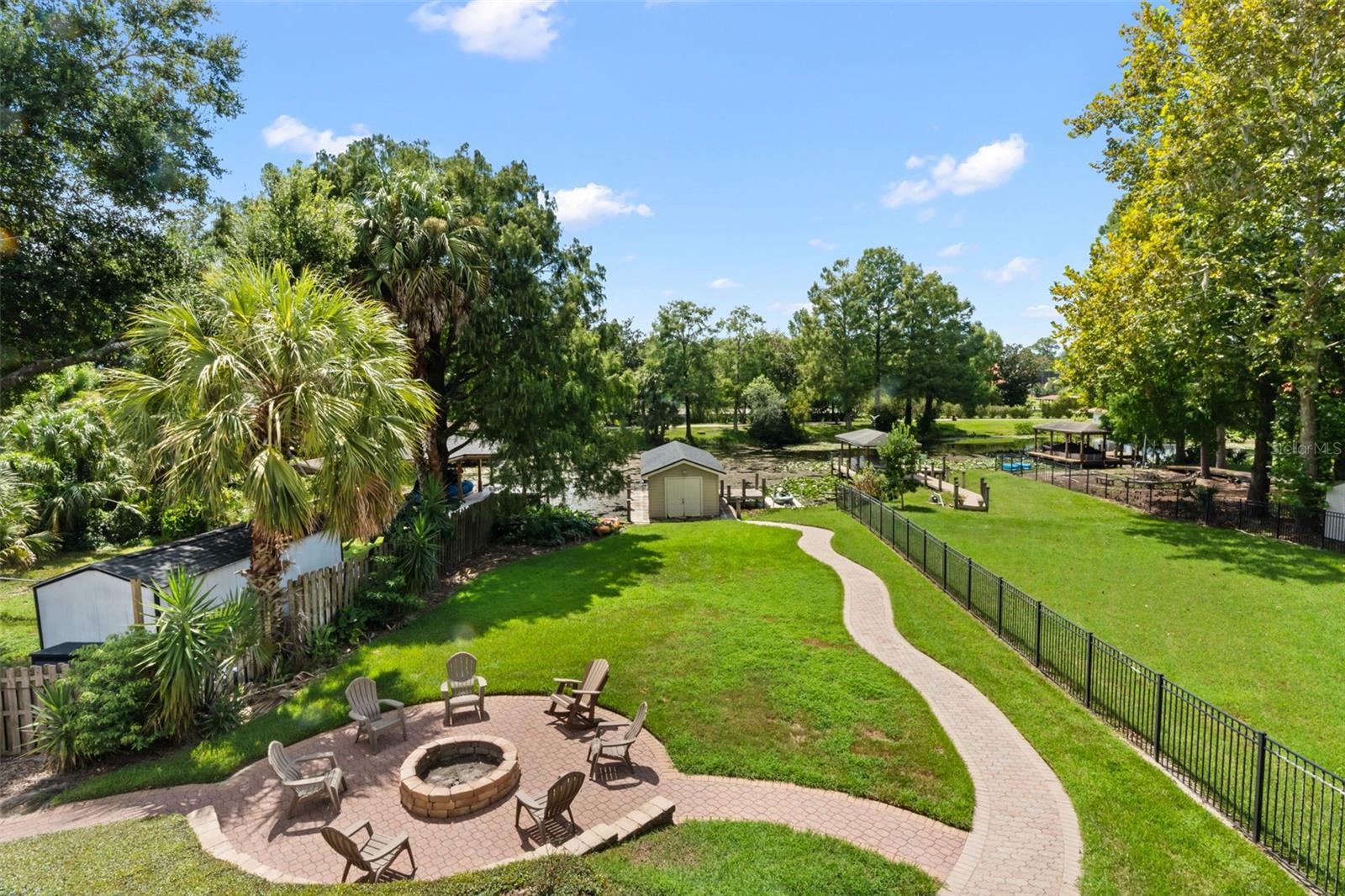 1336 Classic Dr Property Photo 24
