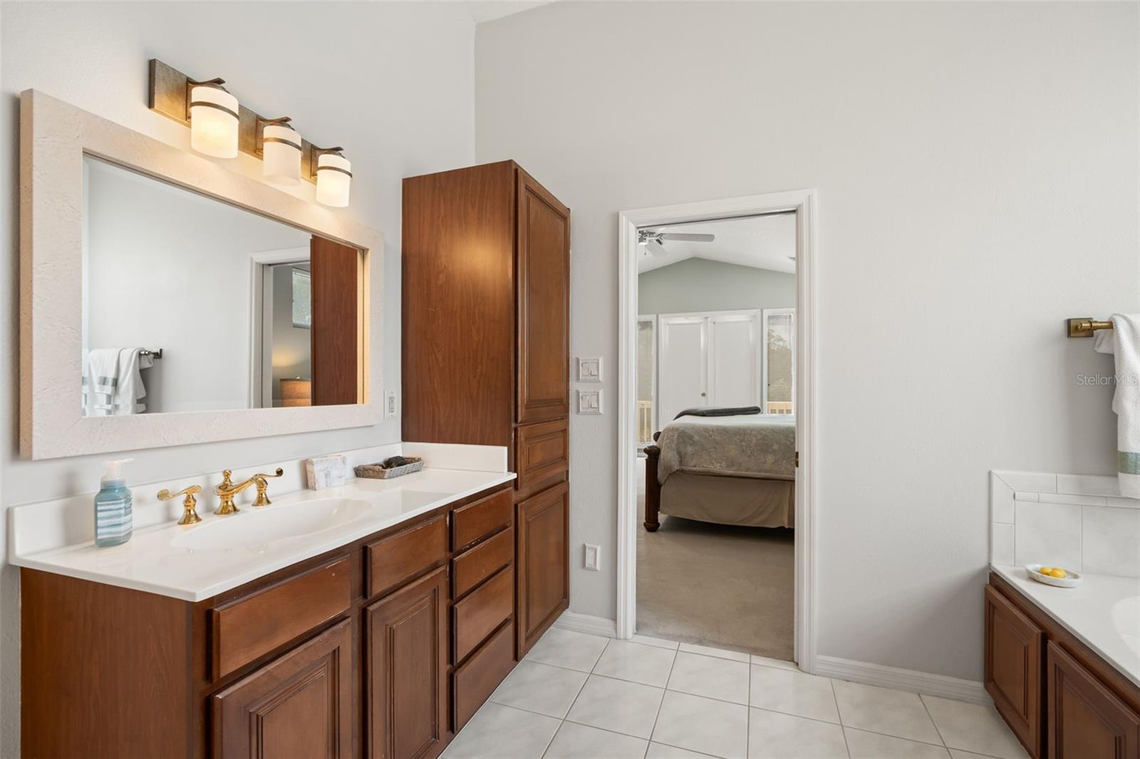 1336 Classic Dr Property Photo 26